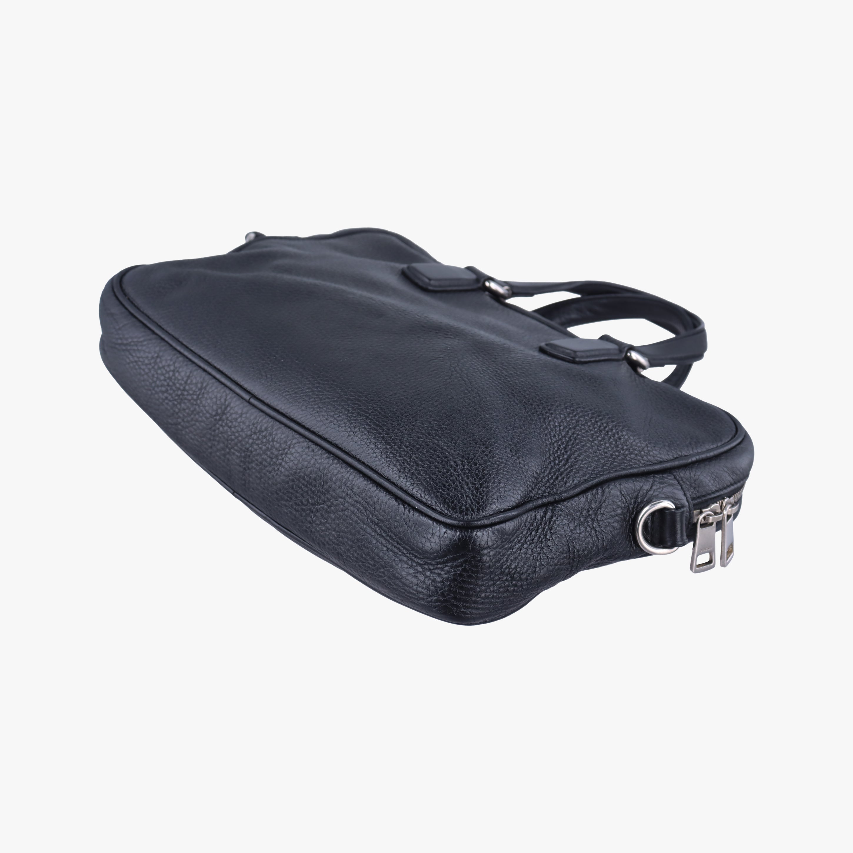 Pre-owned Gucci Soho Black Leather 359266 shoulderbag | stylenewstar