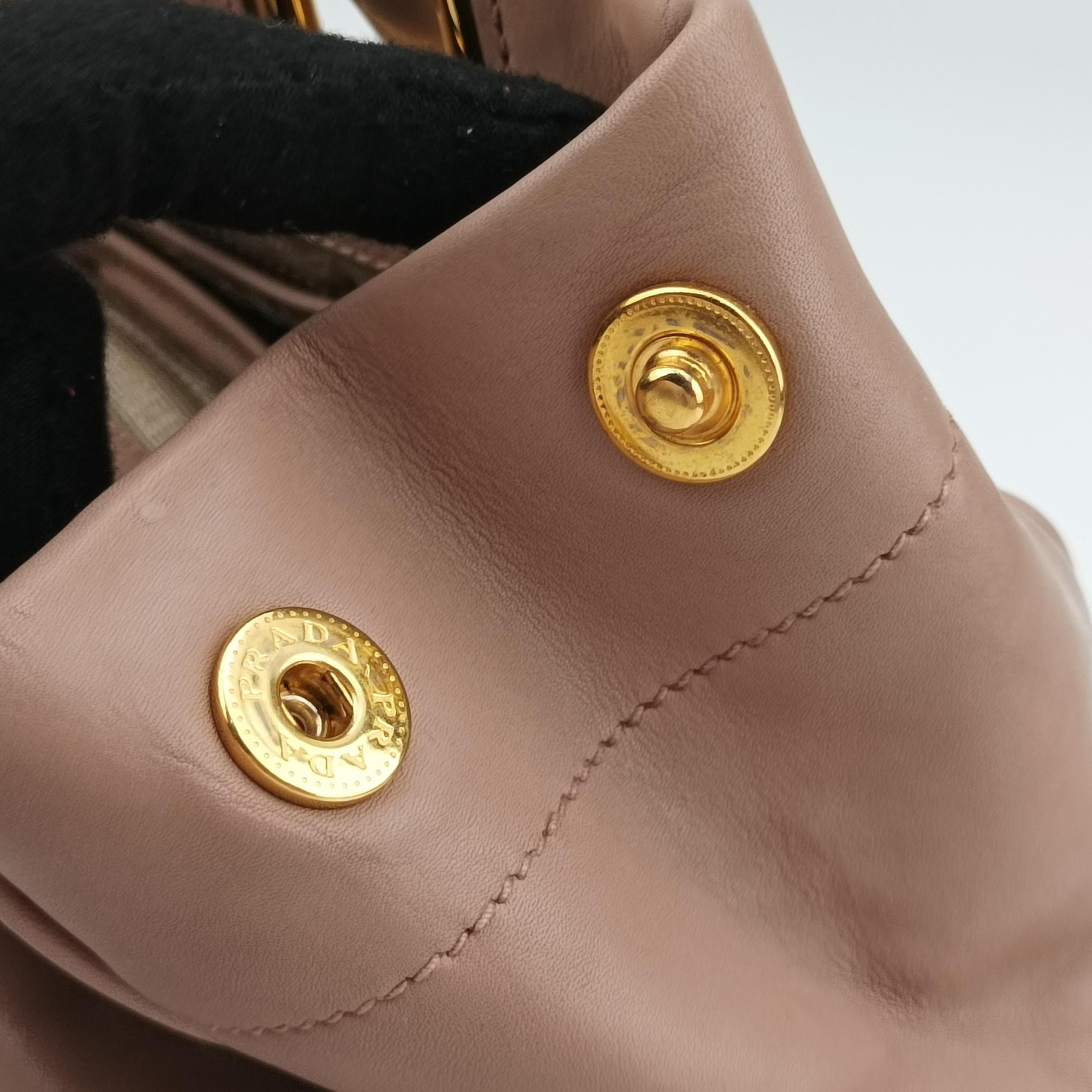 Vintage Prada Ribbon Pink Leather  shoulderbag | stylenewstar