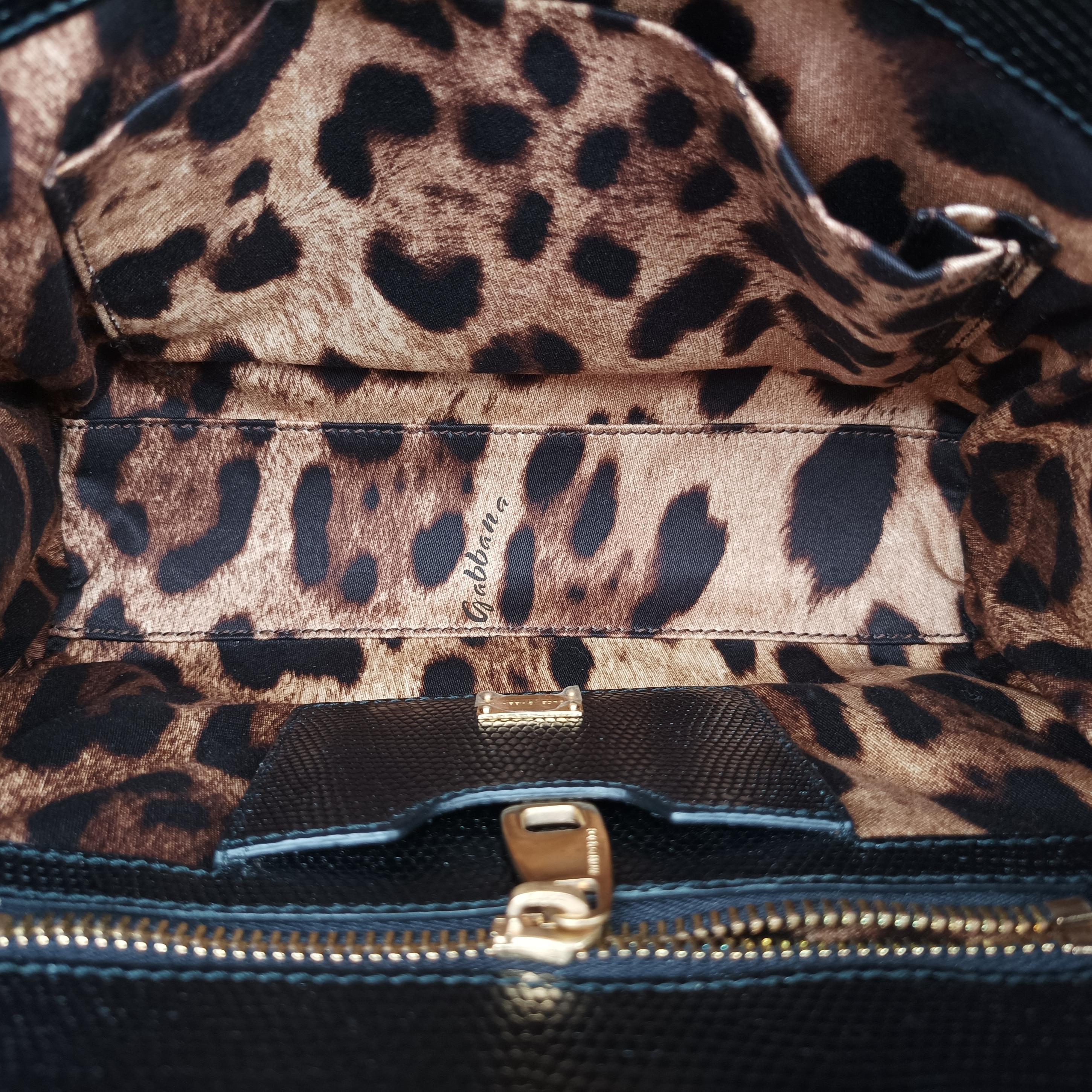 Pre-owned Dolce & Gabbana Miss Monica Black Leather  shoulderbag | stylenewstar