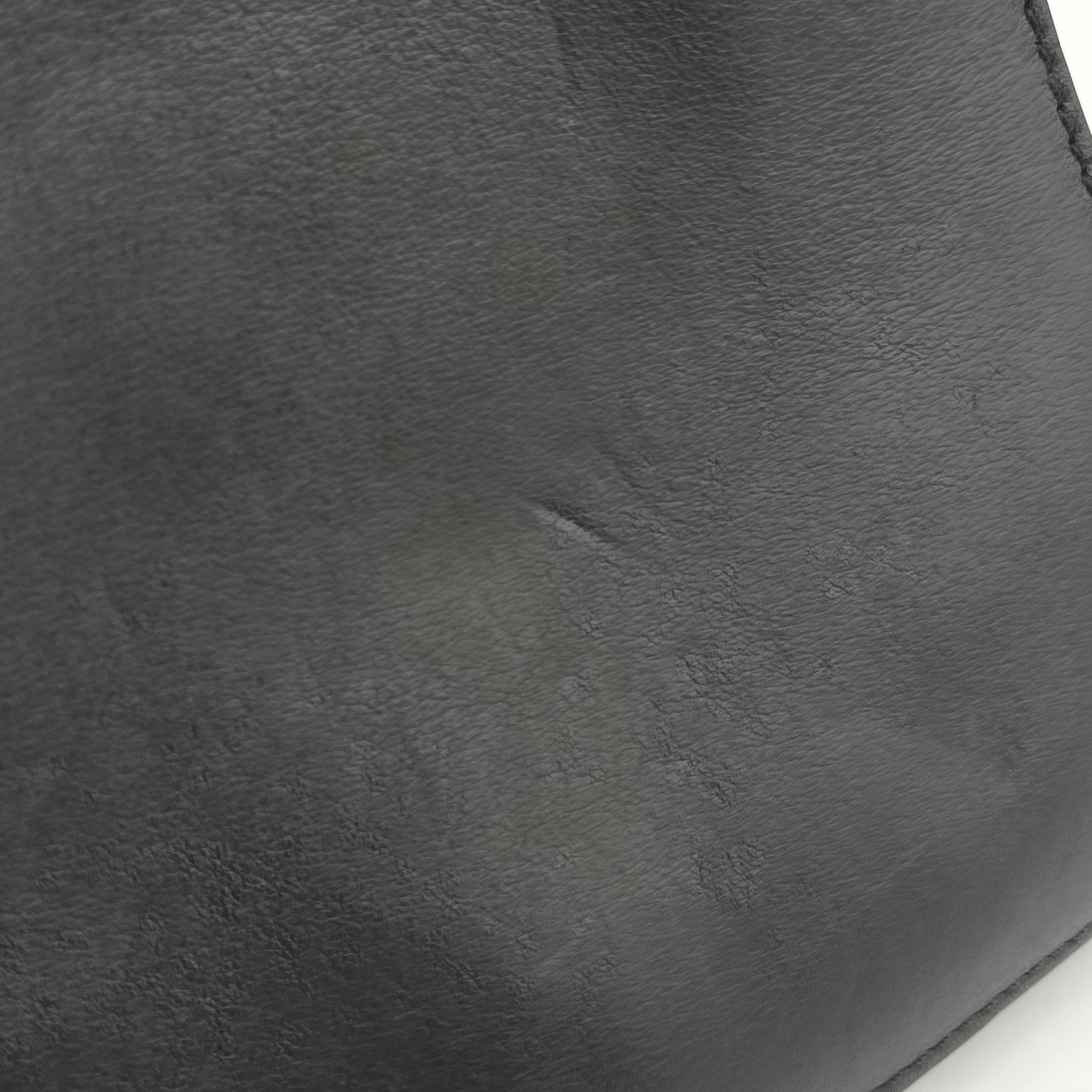 Pre-owned Chloe FAYE Black Leather  handbag | stylenewstar