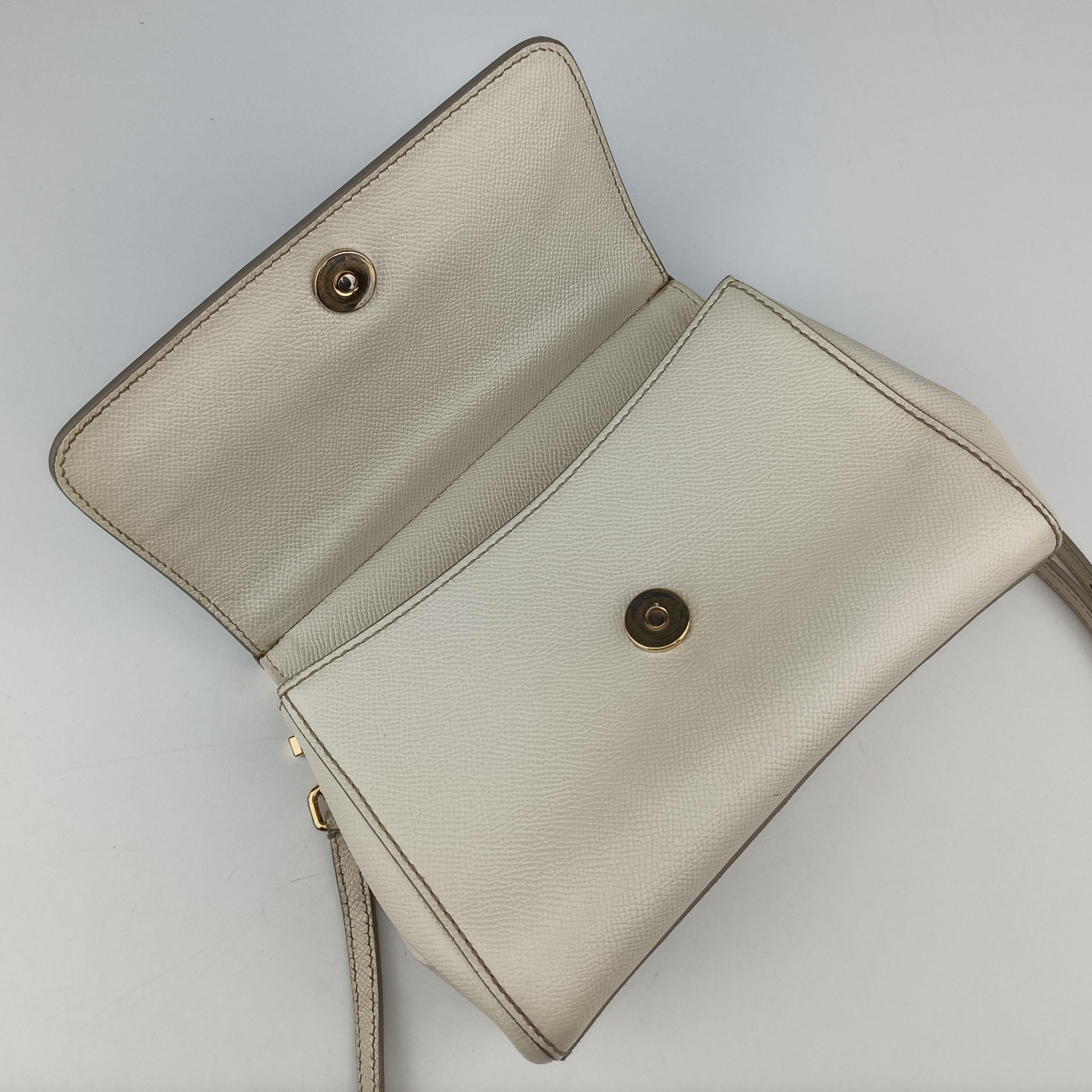 Vintage Dolce & Gabbana SICILY White Leather  shoulderbag | stylenewstar