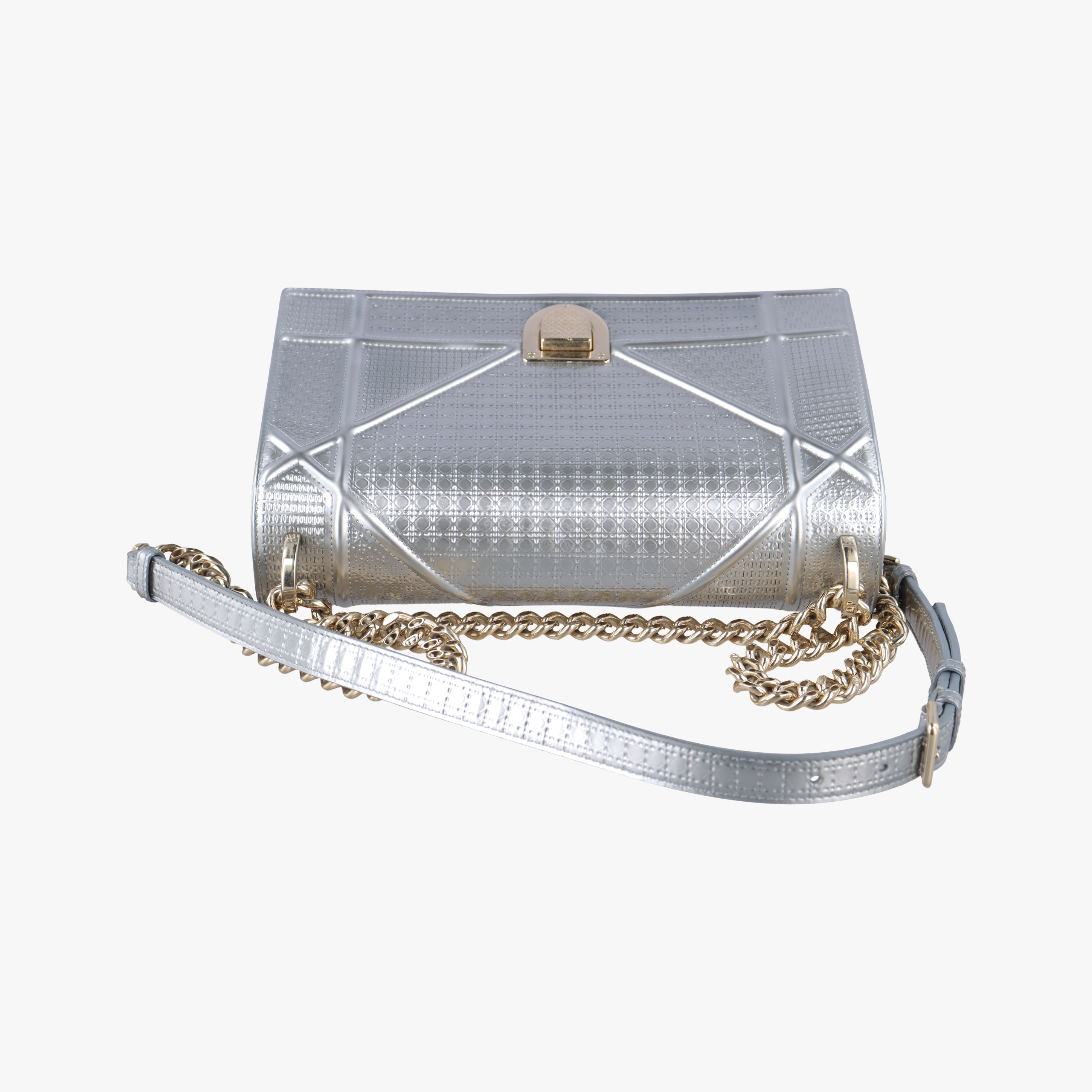 Pre-owned Christian Dior Diorama Silver Leather  shoulderbag | stylenewstar
