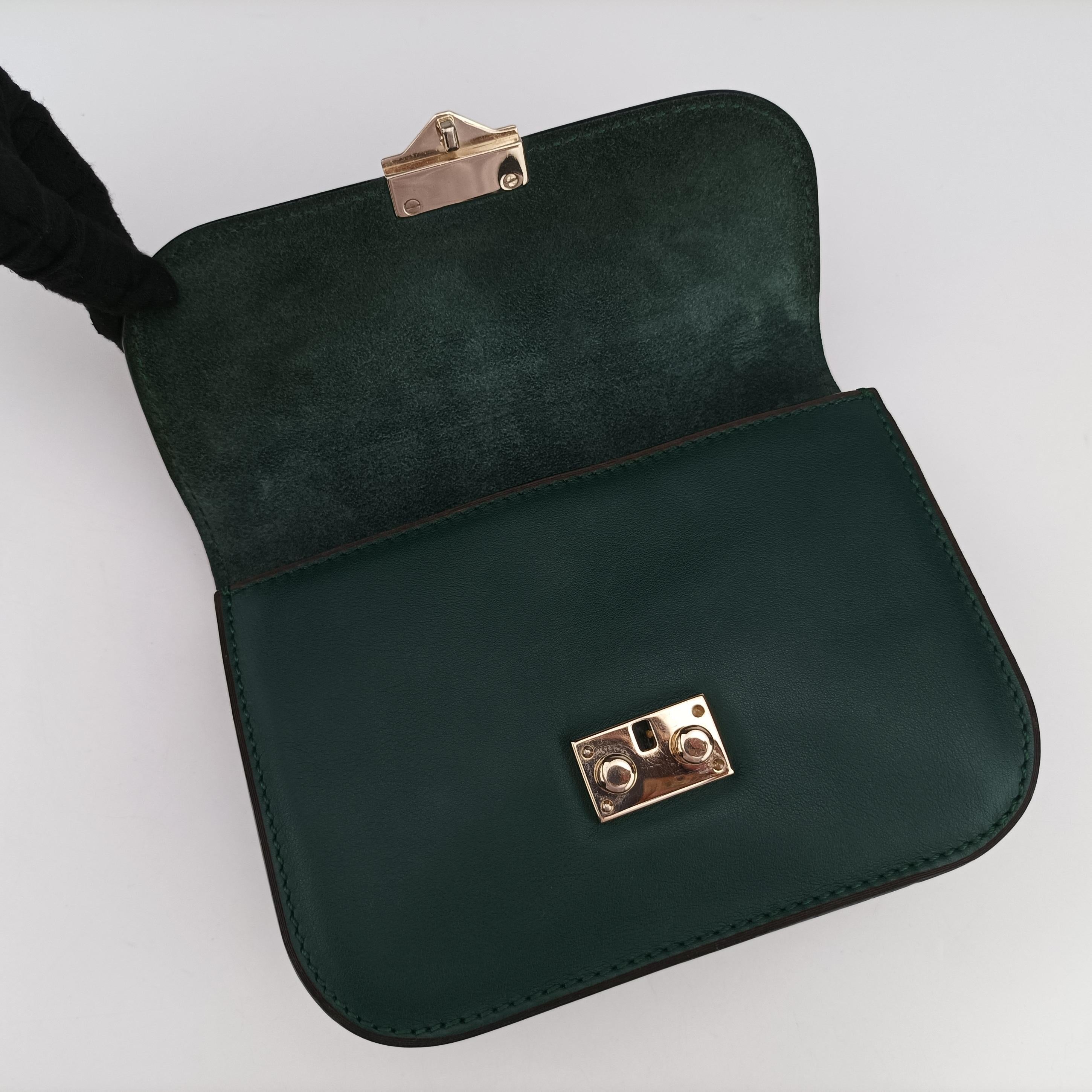 Pre-owned Valentino Rockstud Glam Rock Green leather  shoulderbag | stylenewstar