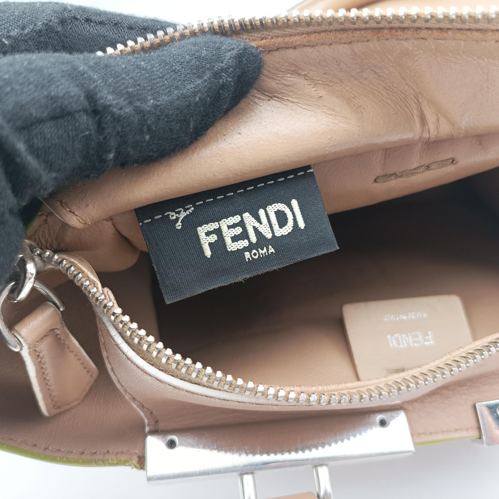 Vintage Fendi Petite 3Jours beige Leather 8BH333 shoulderbag | stylenewstar