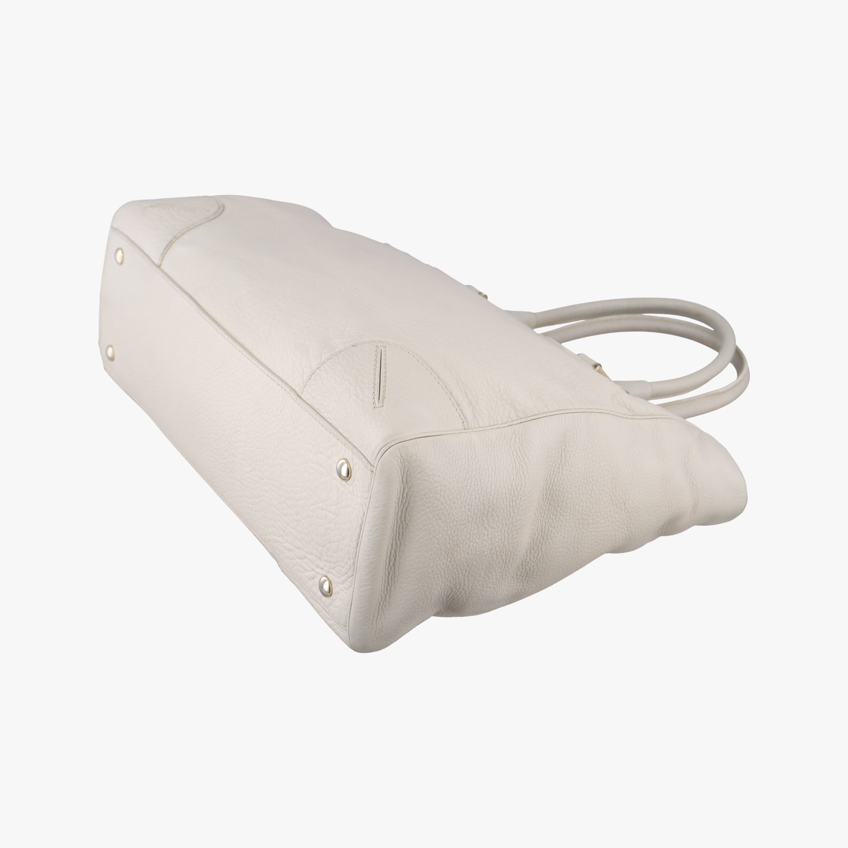 Pre-owned VERSACE Medusa White Leather  handbag | stylenewstar