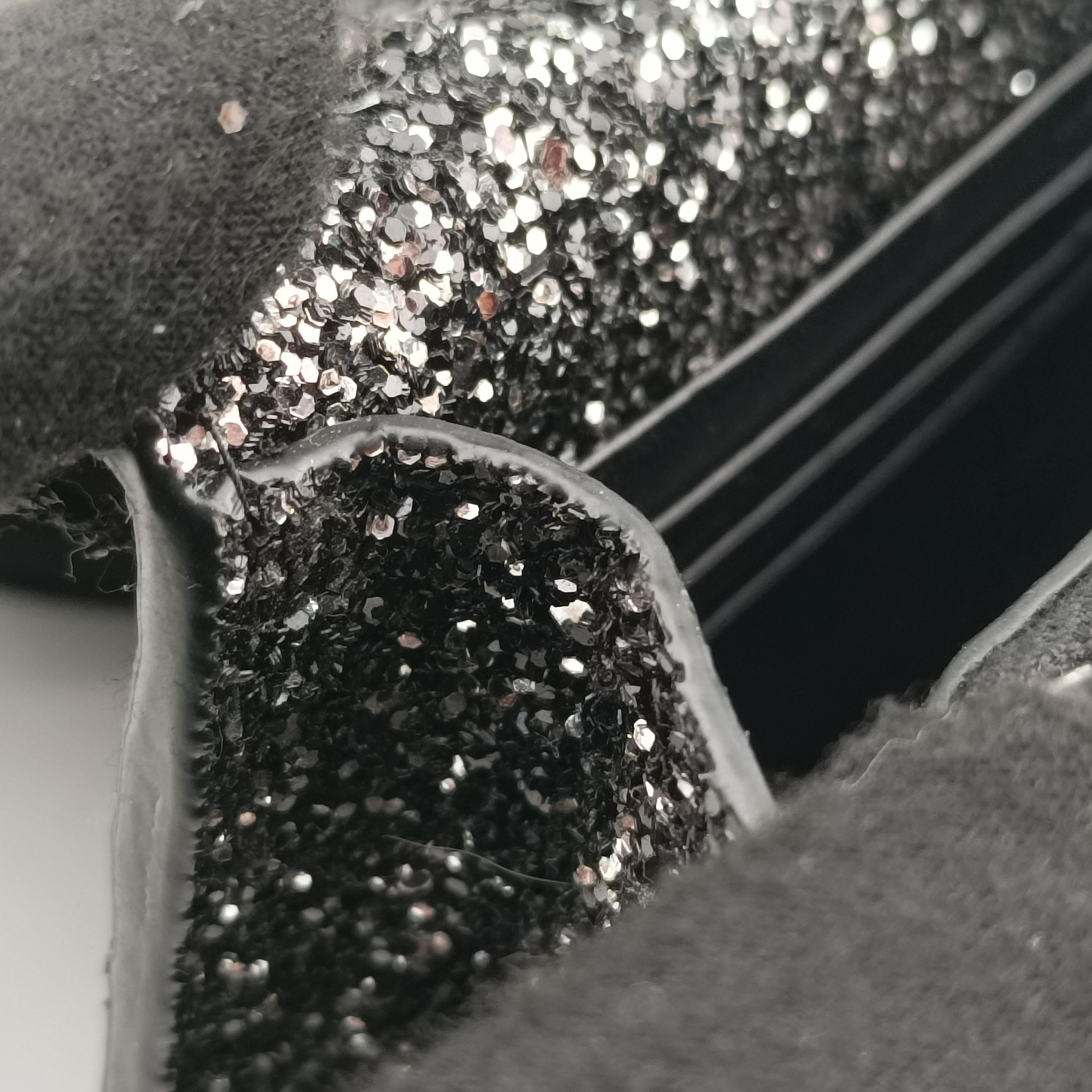 Pre-owned Yves Saint Laurent KATE Black Sequins 452159 shoulderbag | stylenewstar