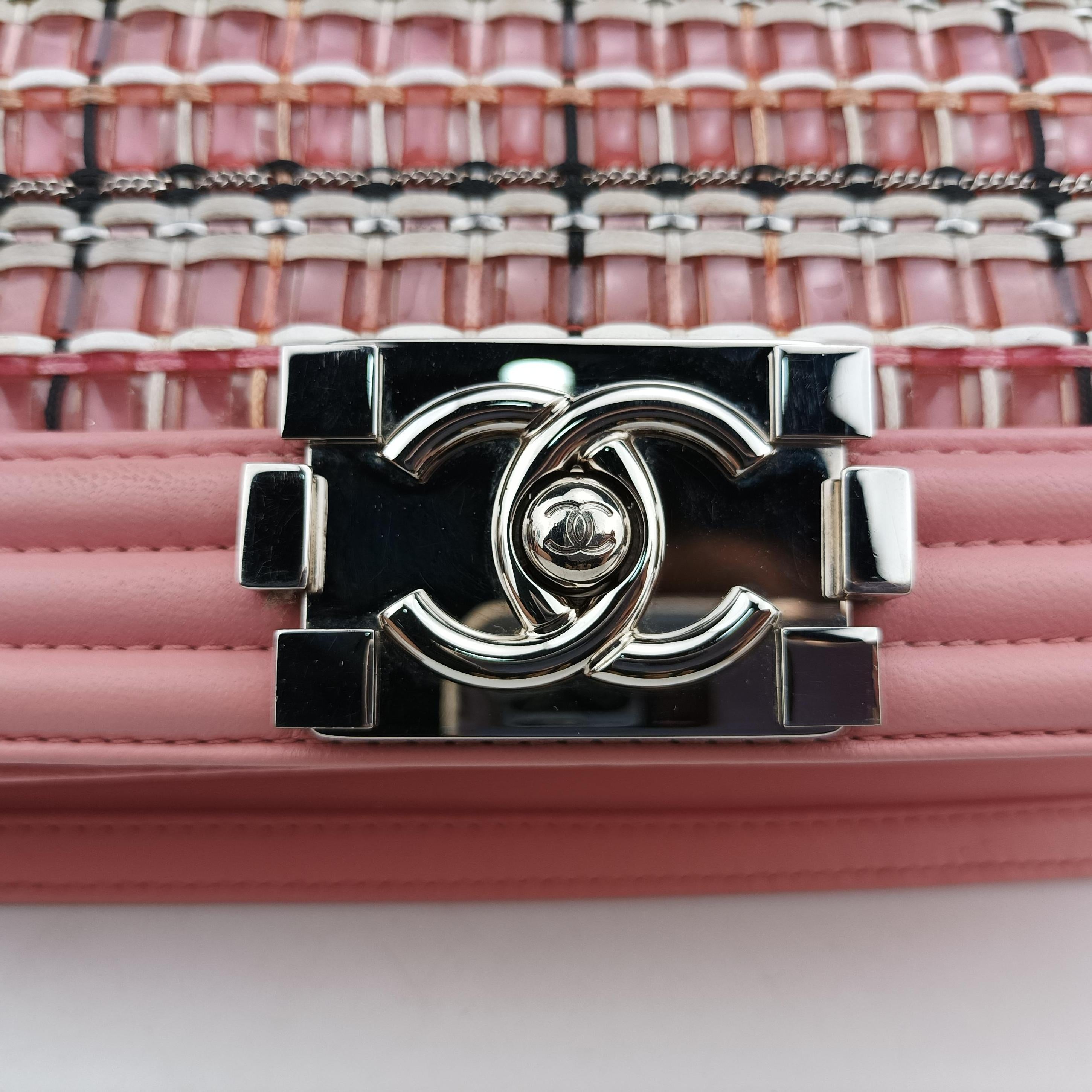 Pre-owned Chanel BOY CHANEL Pink Leather×Plastic A67086 shoulderbag | stylenewstar