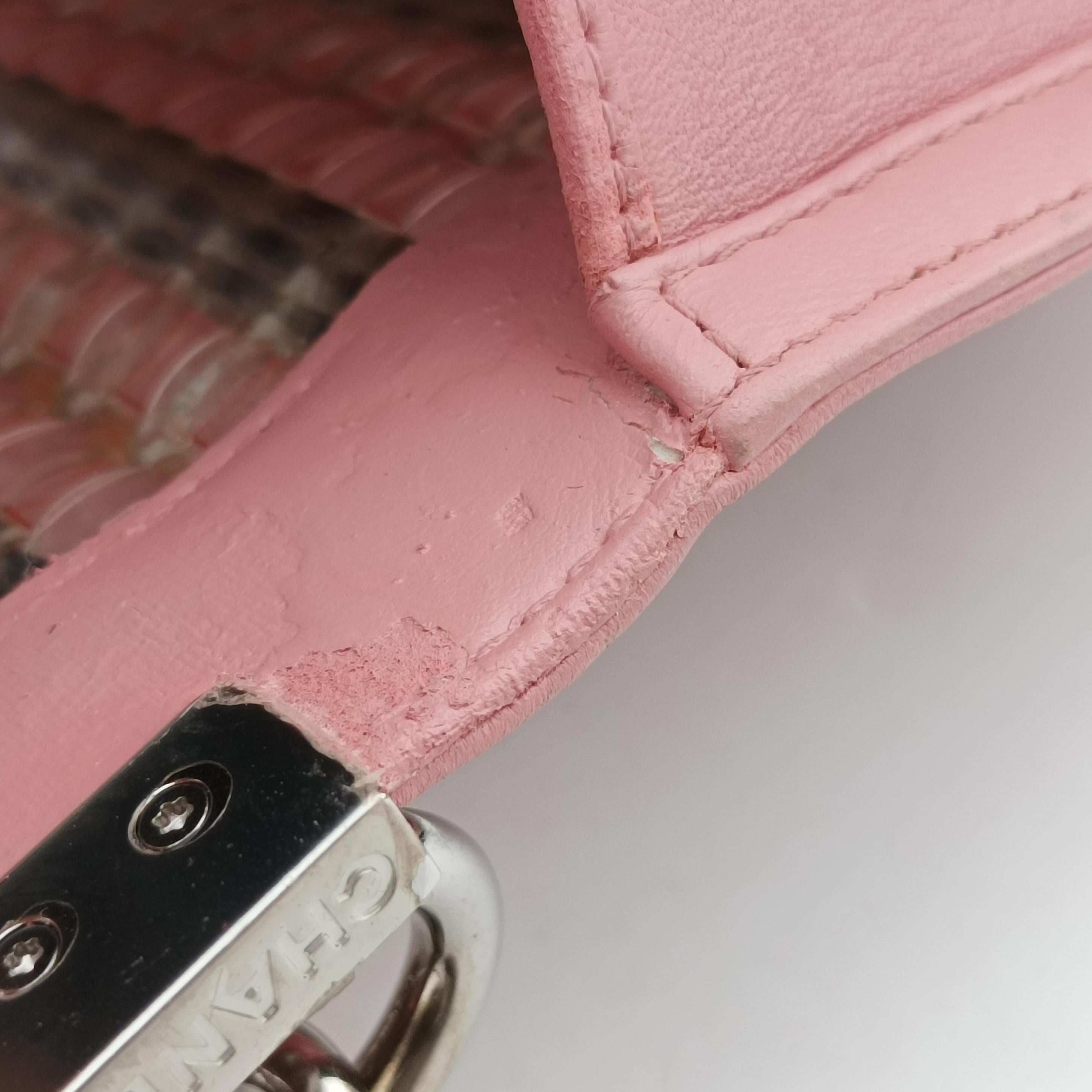 Pre-owned Chanel BOY CHANEL Pink Leather×Plastic A67086 shoulderbag | stylenewstar