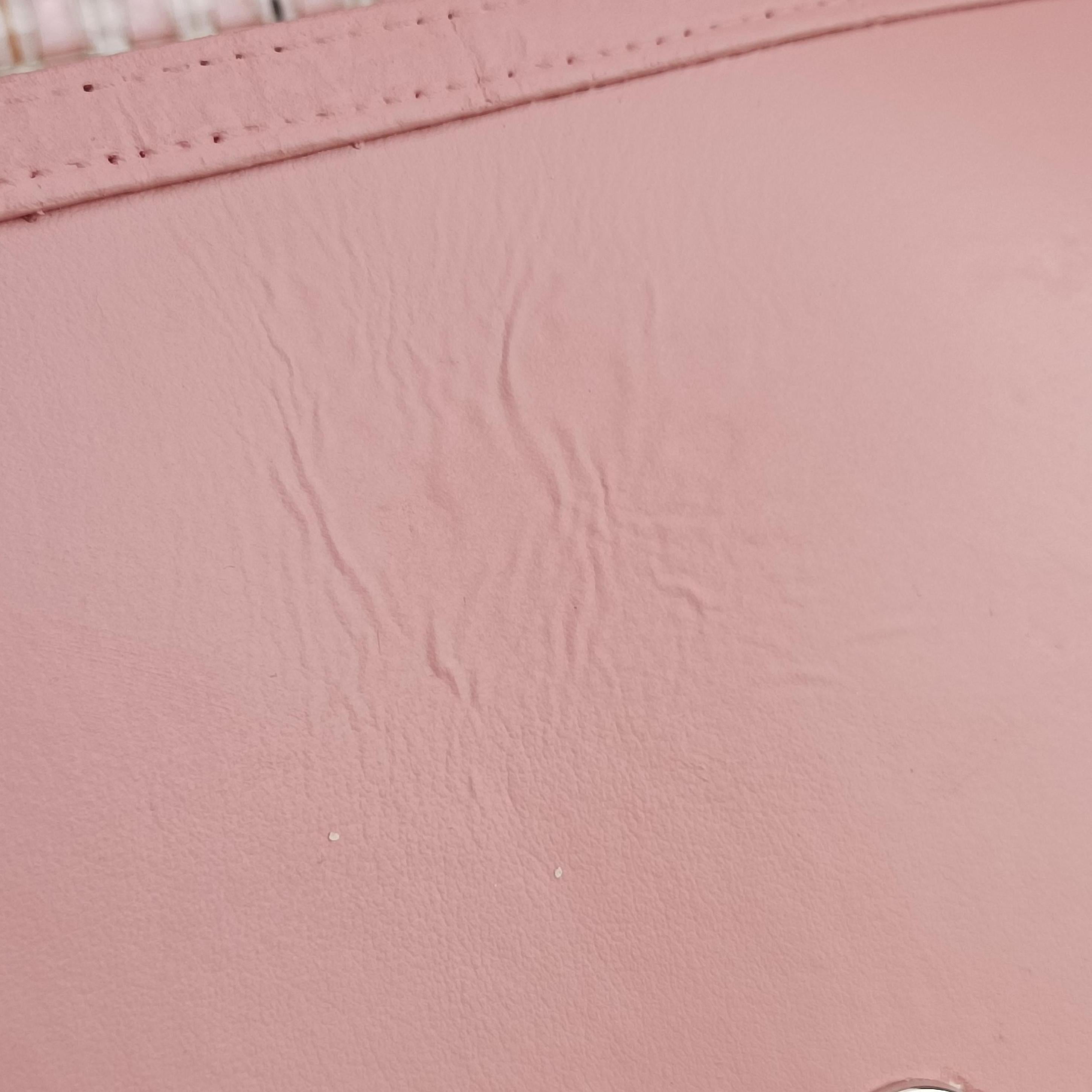 Pre-owned Chanel BOY CHANEL Pink Leather×Plastic A67086 shoulderbag | stylenewstar