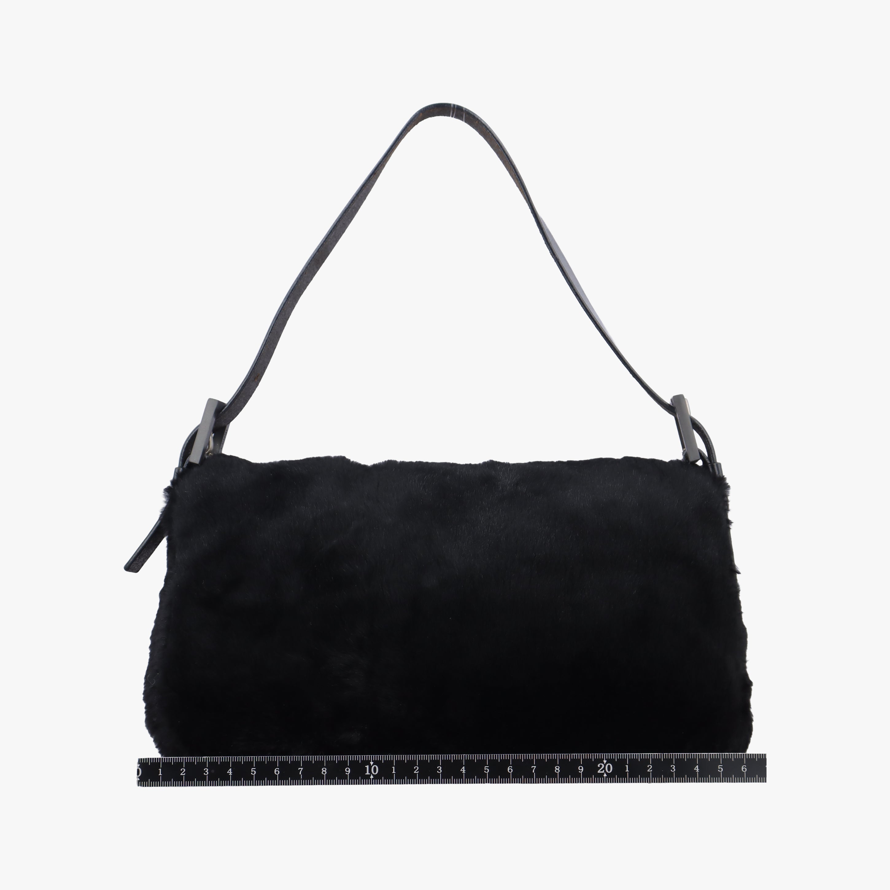 Pre-owned Fendi Baguette Black Fur×Leather  shoulderbag | stylenewstar