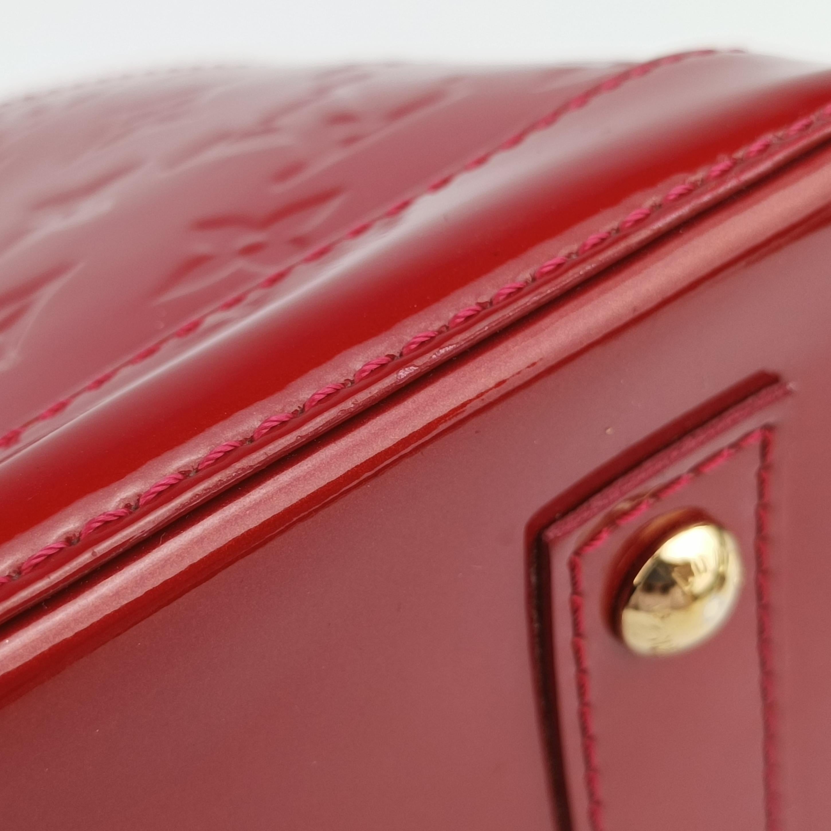 Pre-owned Louis Vuitton Alma BB pomme d'amour Vernis M91606 shoulderbag | stylenewstar