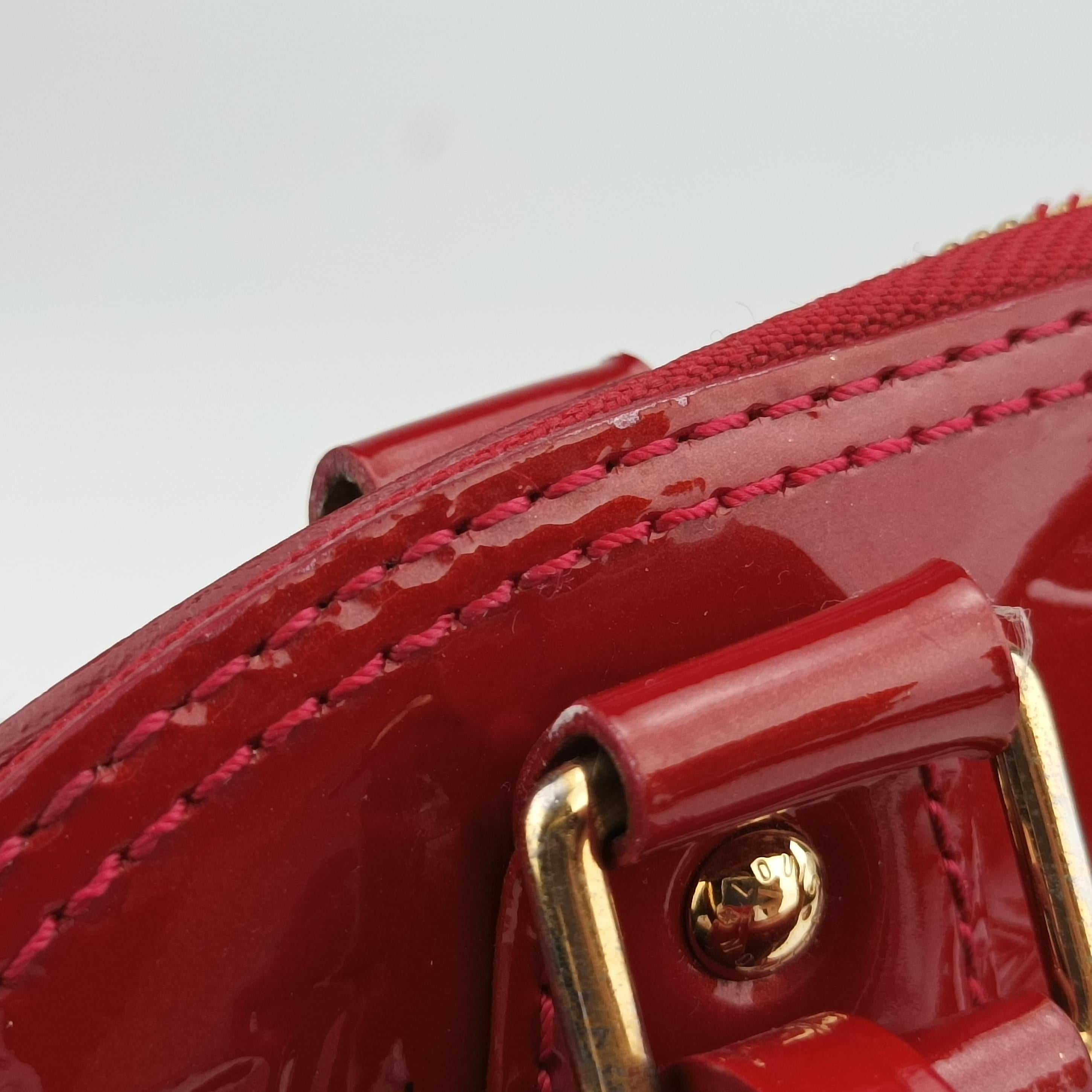 Pre-owned Louis Vuitton Alma BB pomme d'amour Vernis M91606 shoulderbag | stylenewstar
