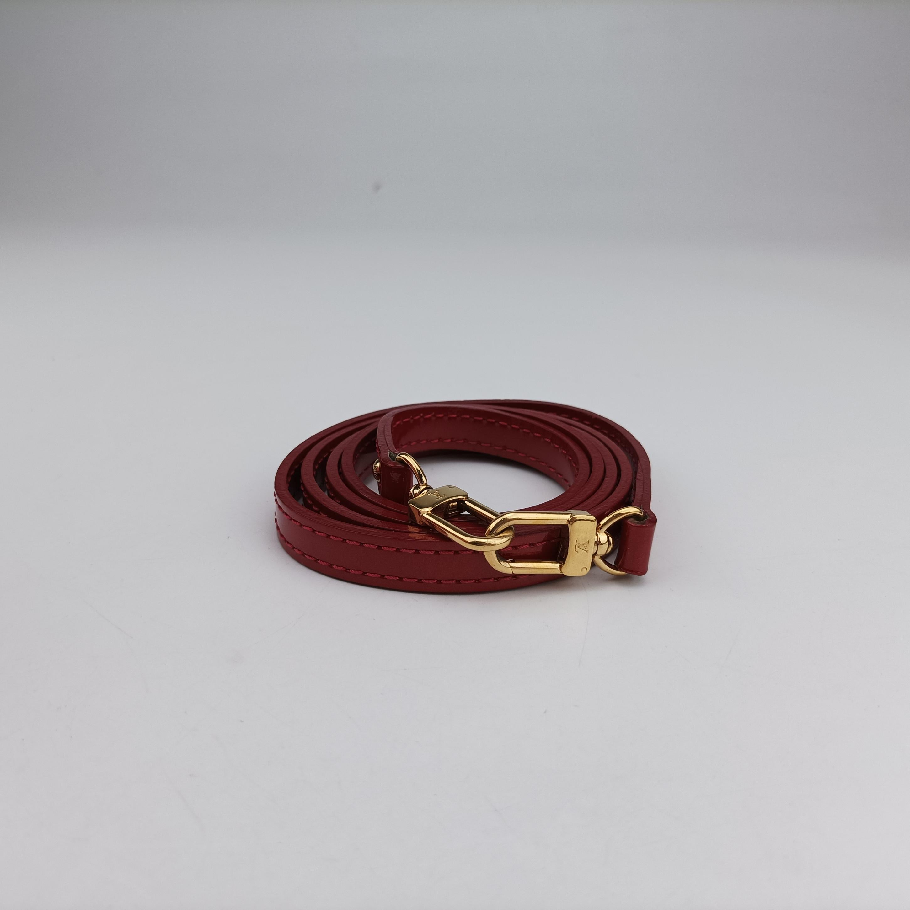 Pre-owned Louis Vuitton Alma BB pomme d'amour Vernis M91606 shoulderbag | stylenewstar