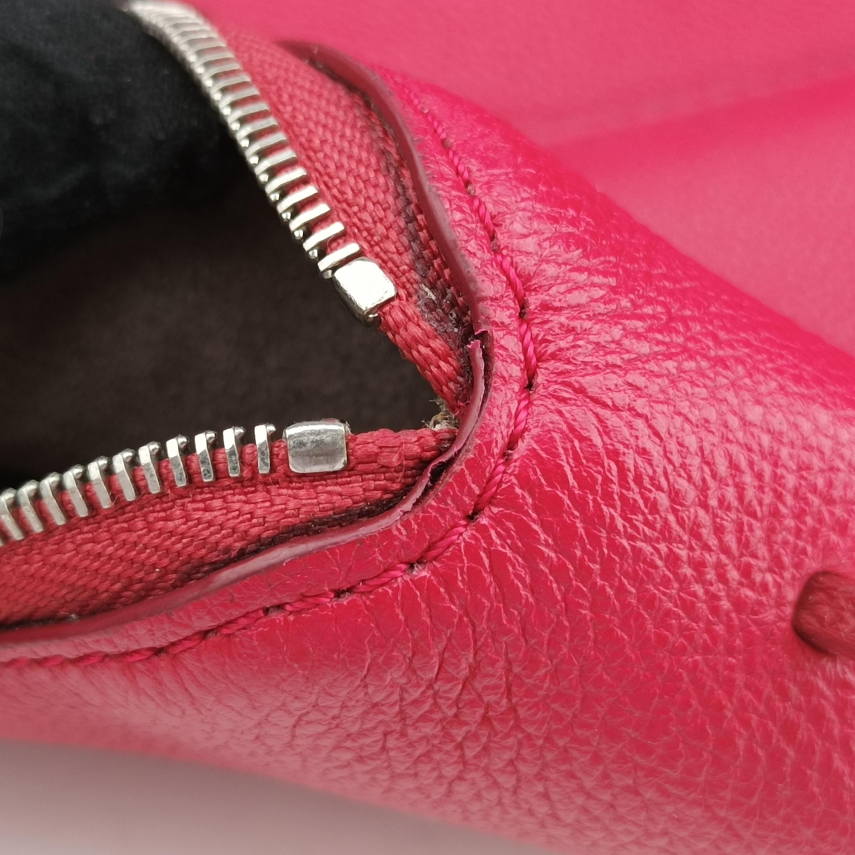 Secondhand Louis Vuitton Lockit PM FRAMBOISE Leather M94595 shoulderbag | stylenewstar