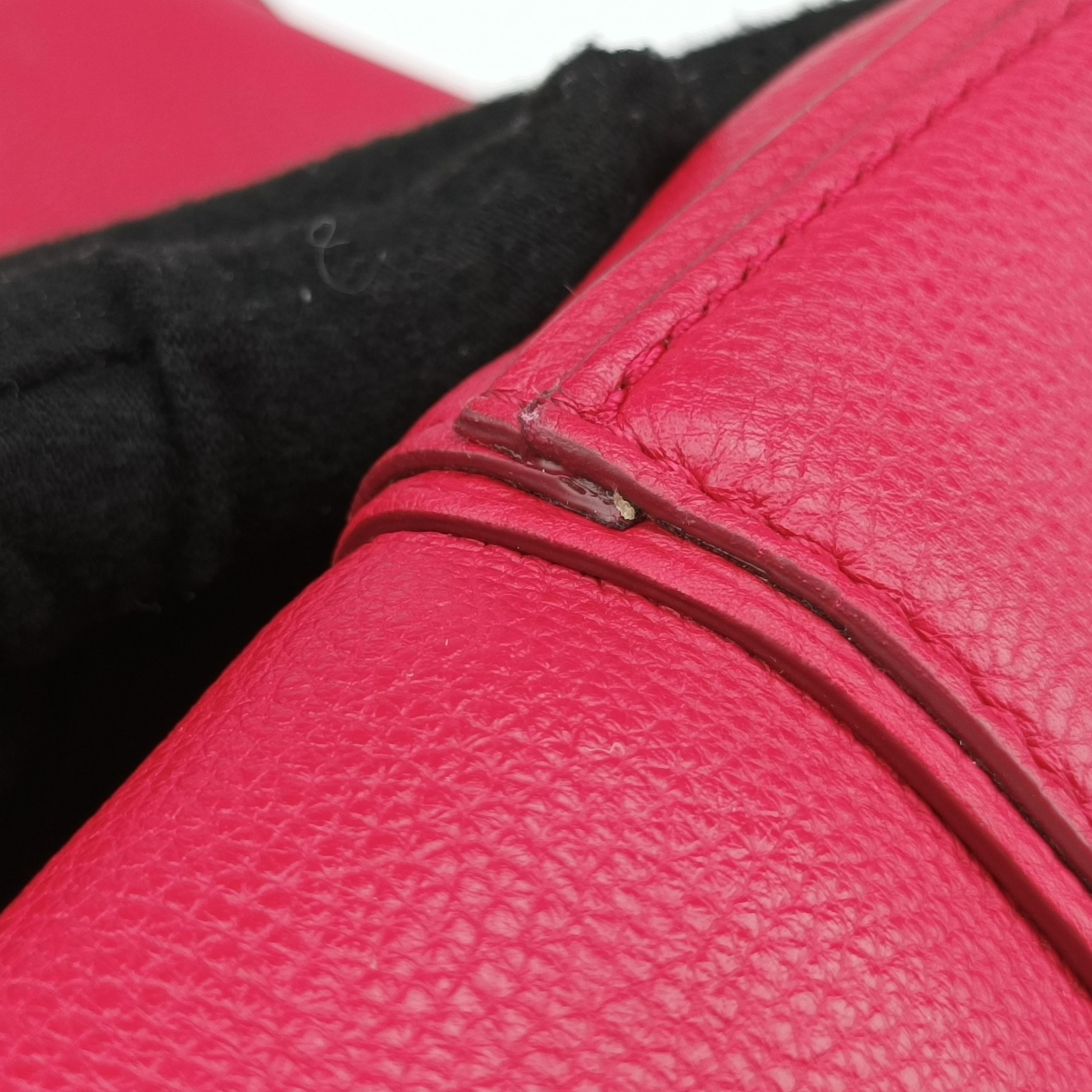 Secondhand Louis Vuitton Lockit PM FRAMBOISE Leather M94595 shoulderbag | stylenewstar