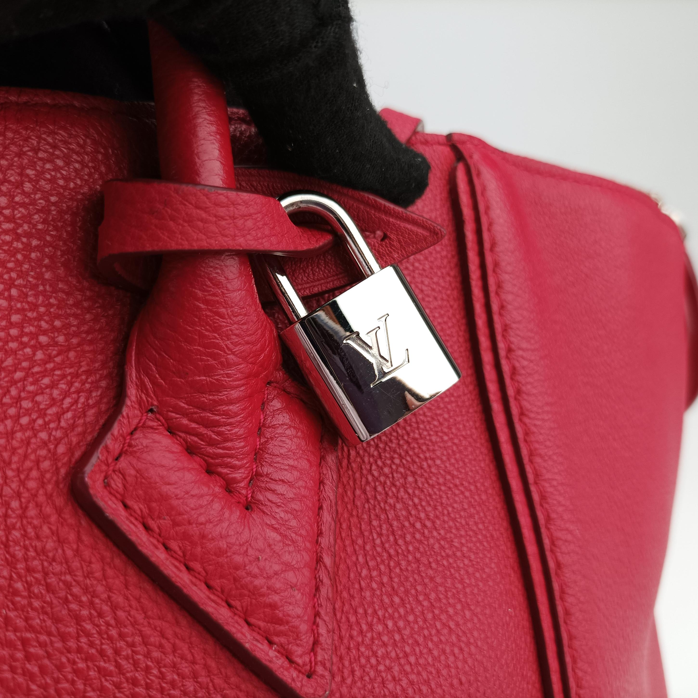 Secondhand Louis Vuitton Lockit PM FRAMBOISE Leather M94595 shoulderbag | stylenewstar