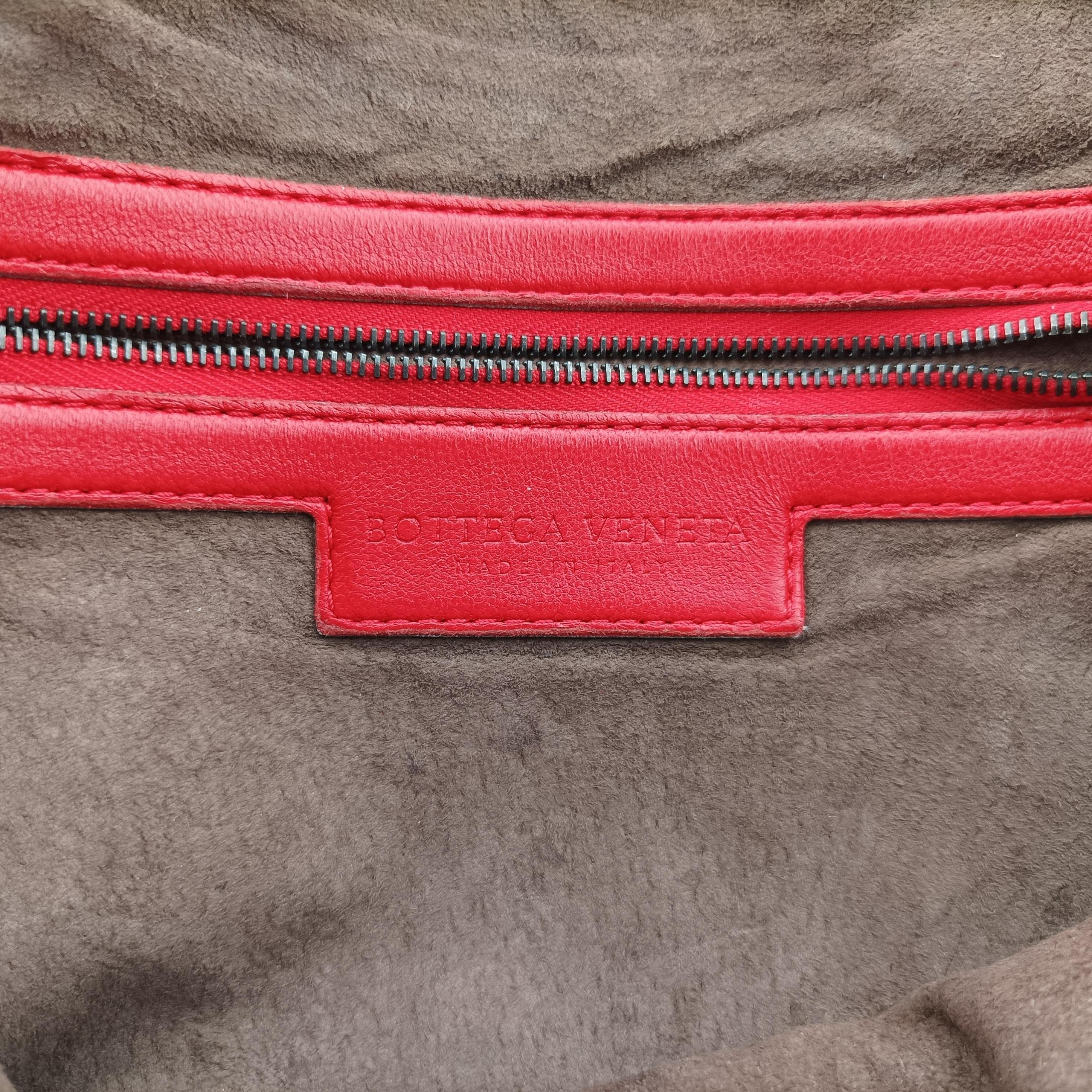 Vintage Bottega Veneta NODINI Intrecciato Red lambskin  shoulderbag | stylenewstar