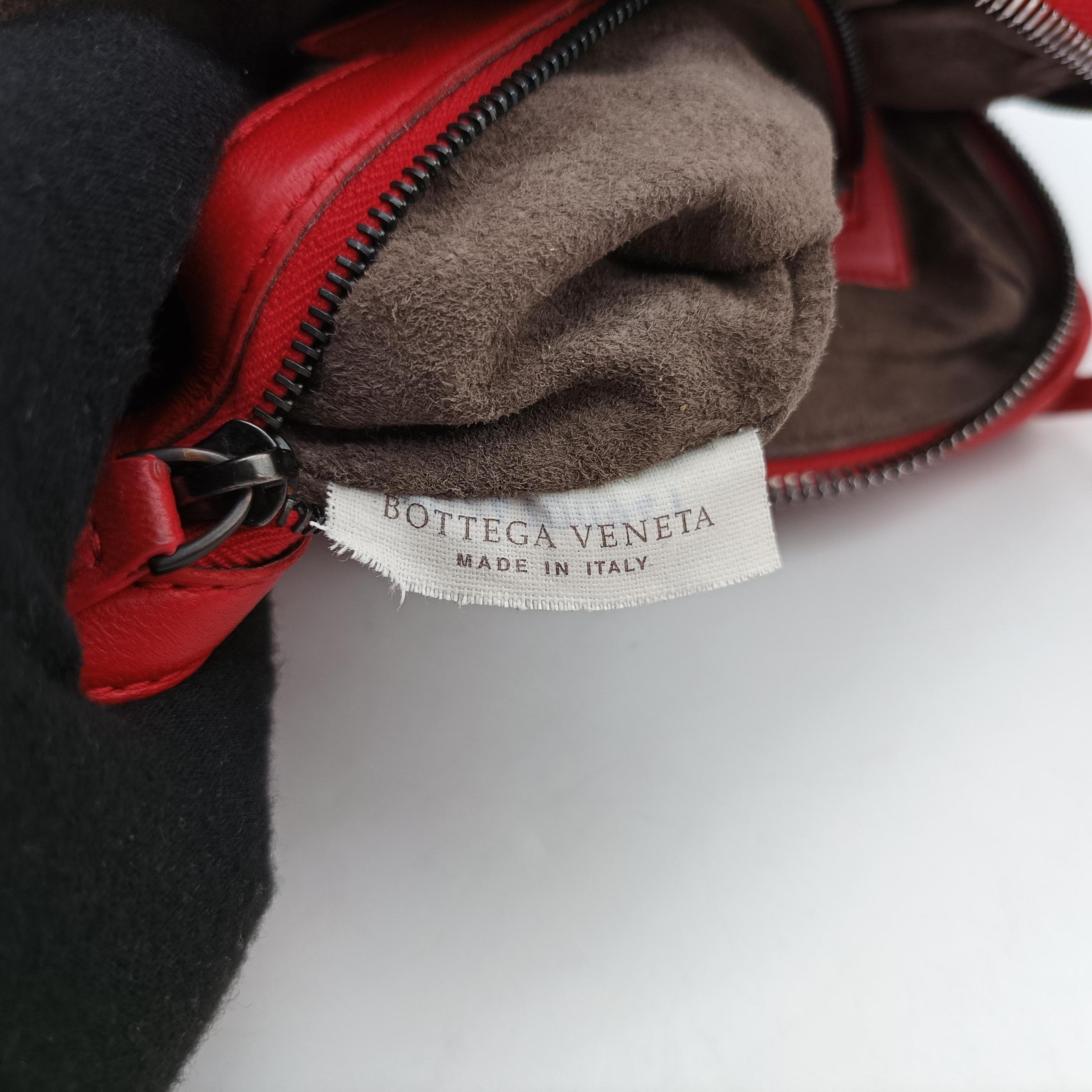 Vintage Bottega Veneta NODINI Intrecciato Red lambskin  shoulderbag | stylenewstar