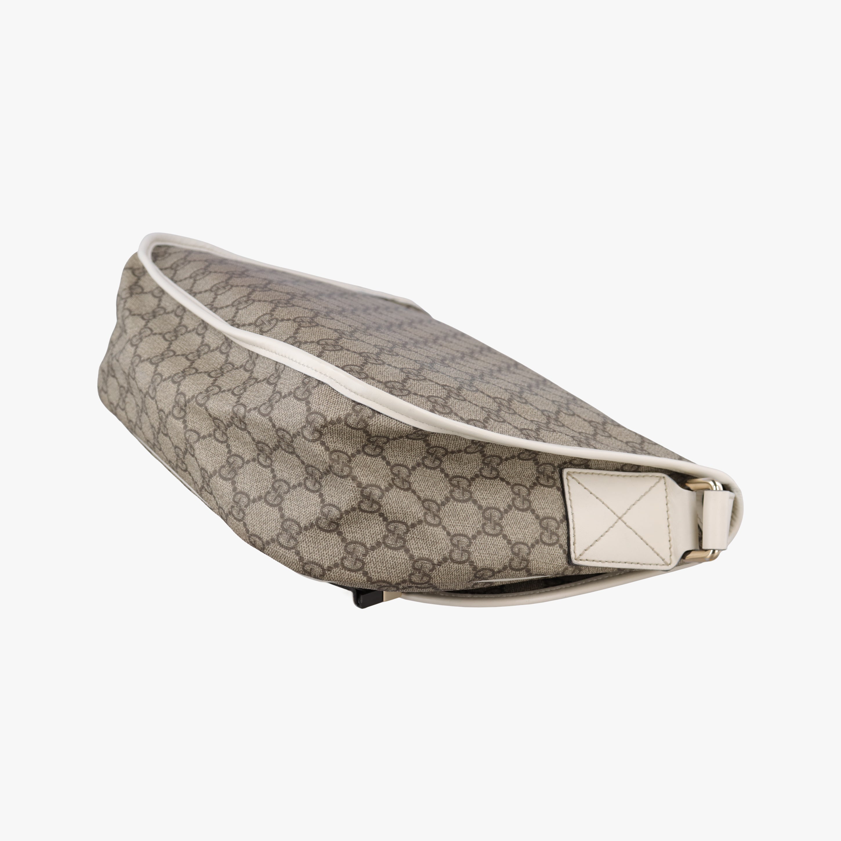 Pre-owned Gucci GG Plus Messenger Brown×White PVC coated canvas 201732 shoulderbag | stylenewstar