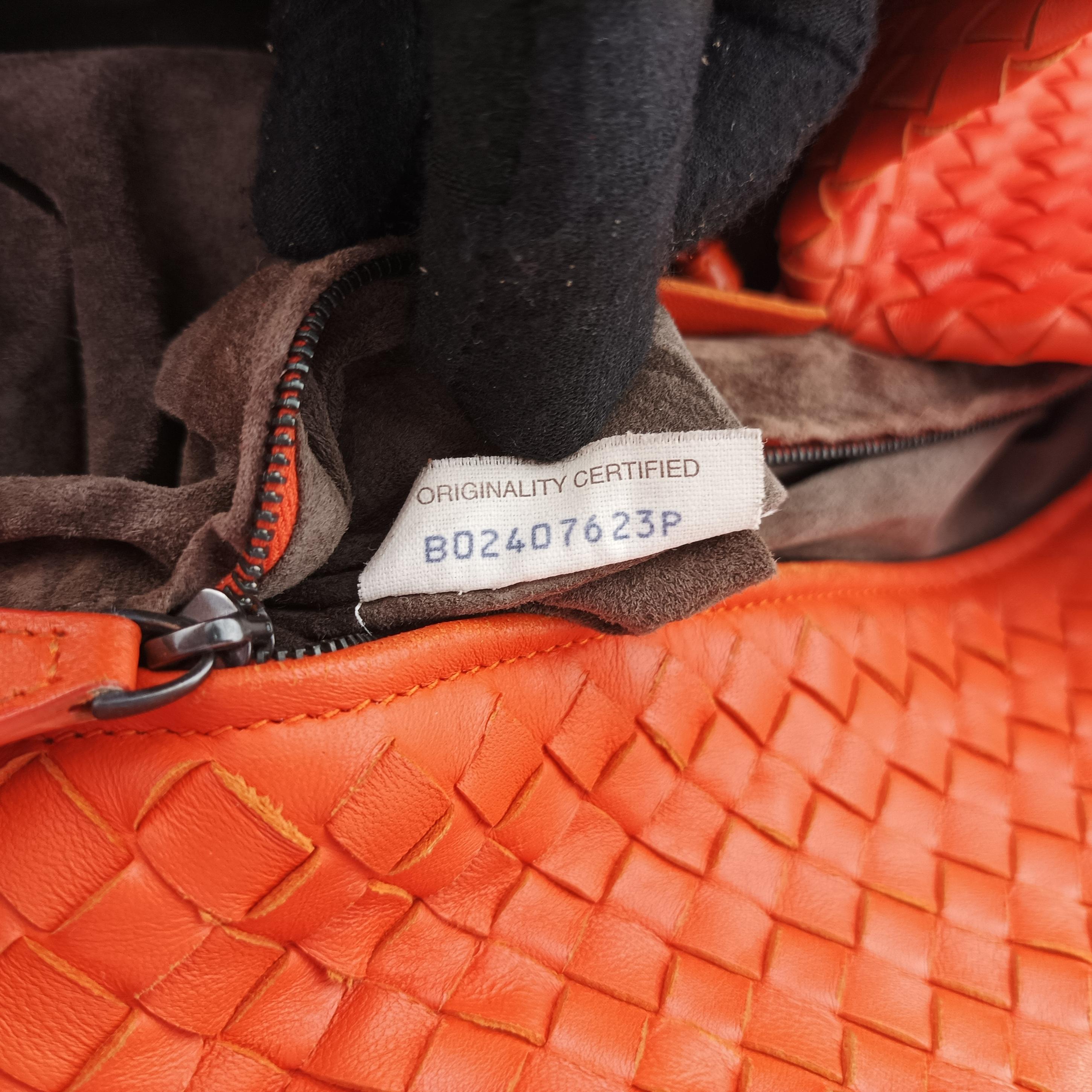 Pre-owned Bottega Veneta Cesta Intrecciato Orange lambskin  shoulderbag | stylenewstar