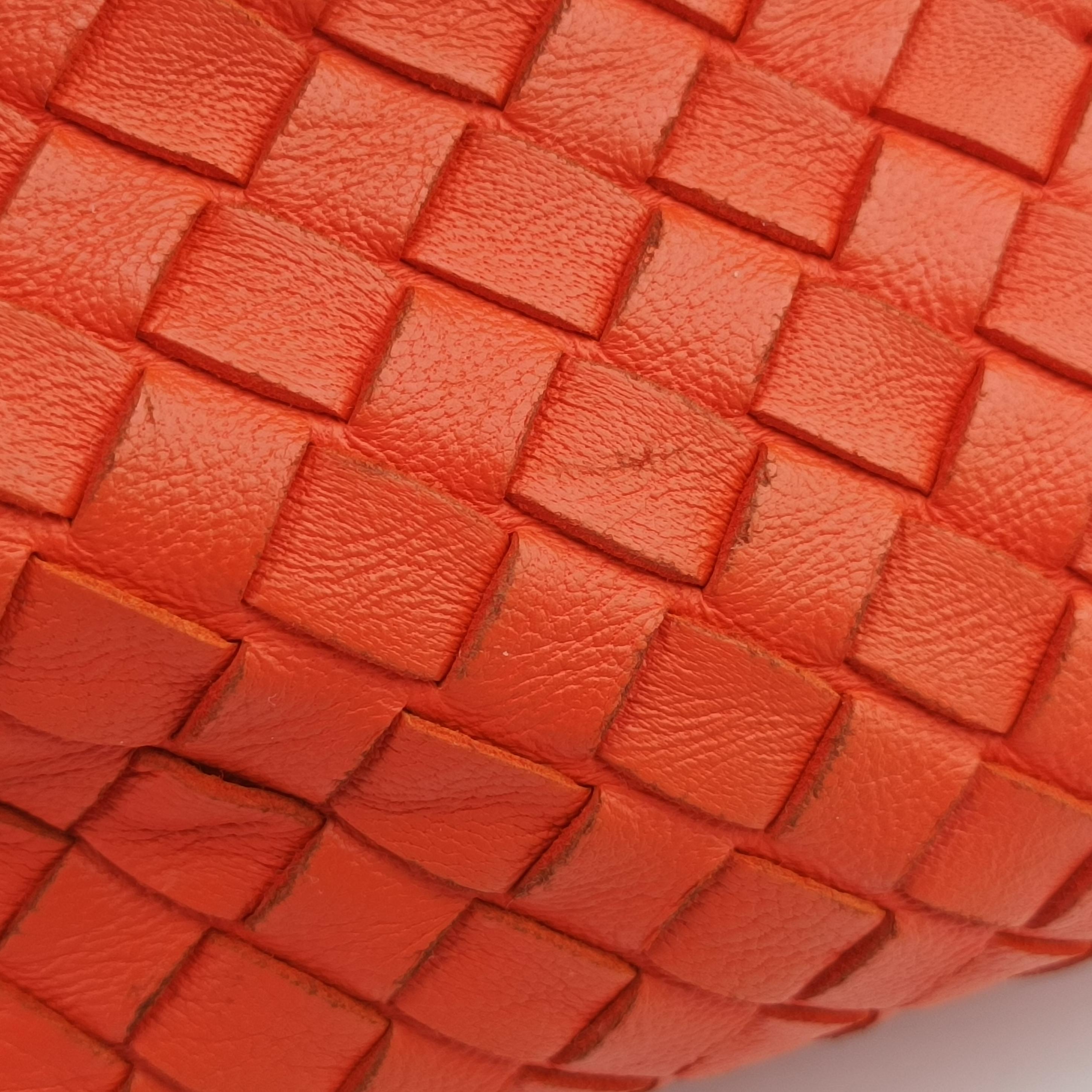 Pre-owned Bottega Veneta Cesta Intrecciato Orange lambskin  shoulderbag | stylenewstar