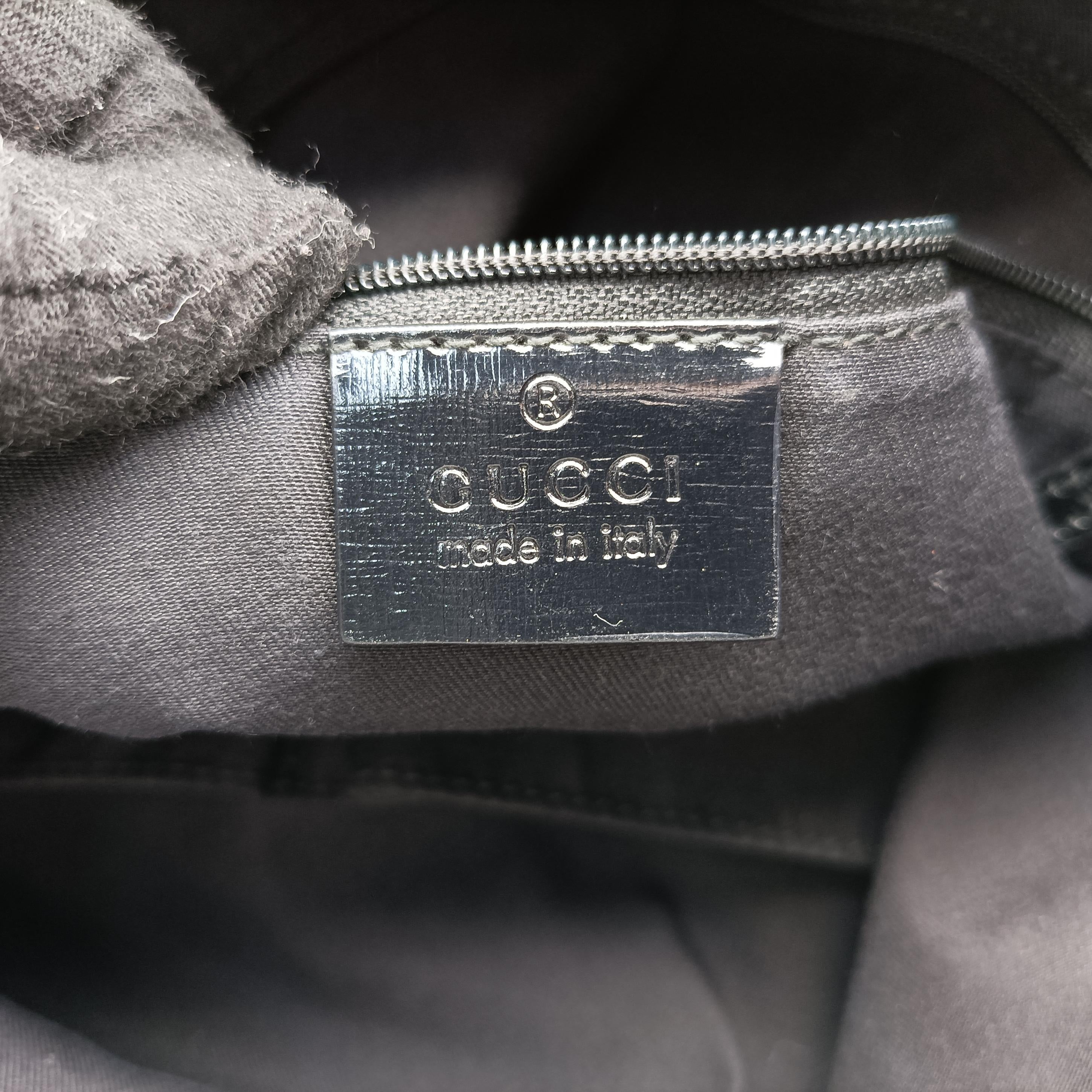 Pre-owned Gucci GG canvas beige×black Canvas 203528 handbag | stylenewstar