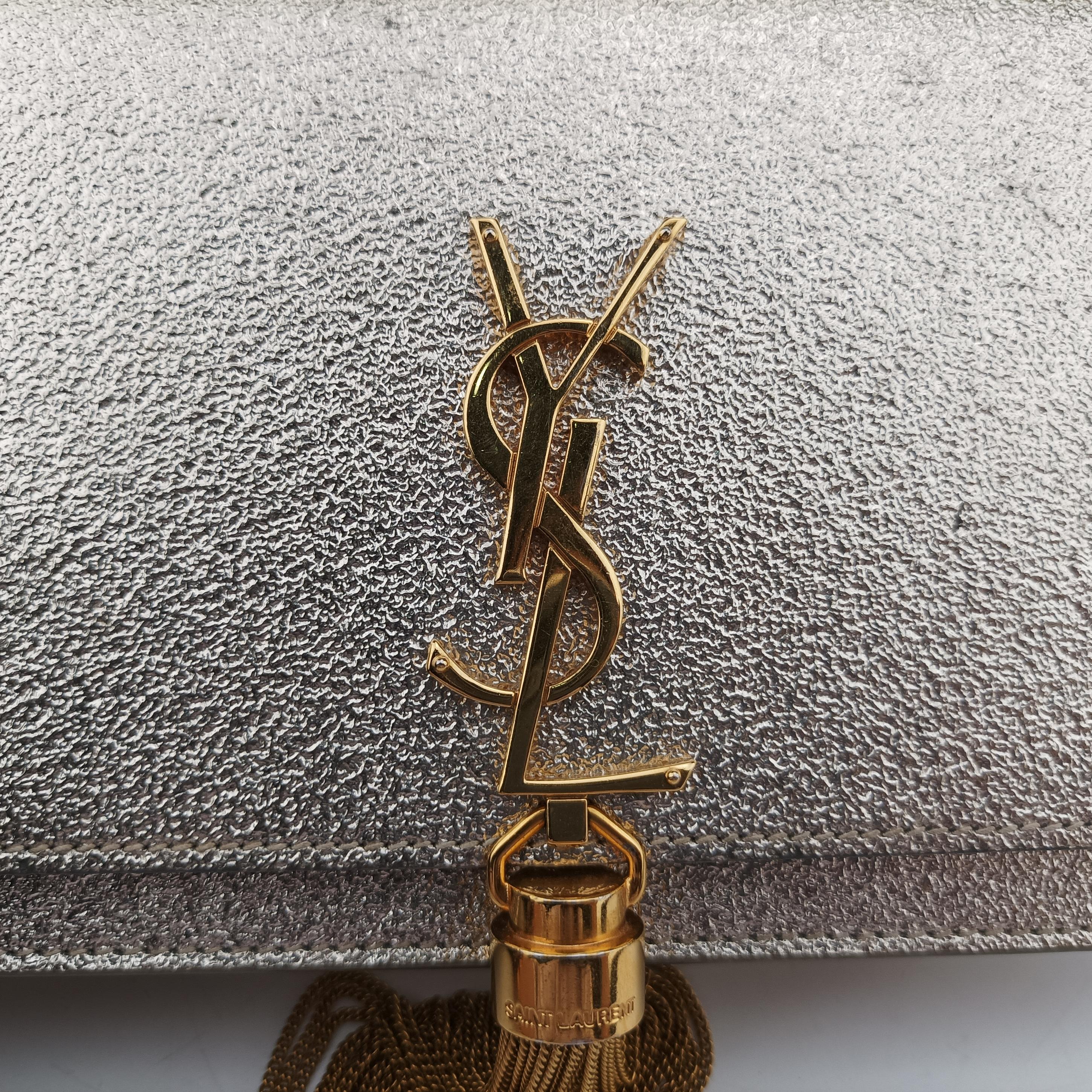 Secondhand Yves Saint Laurent KATE Silver Leather 452159 shoulderbag | stylenewstar