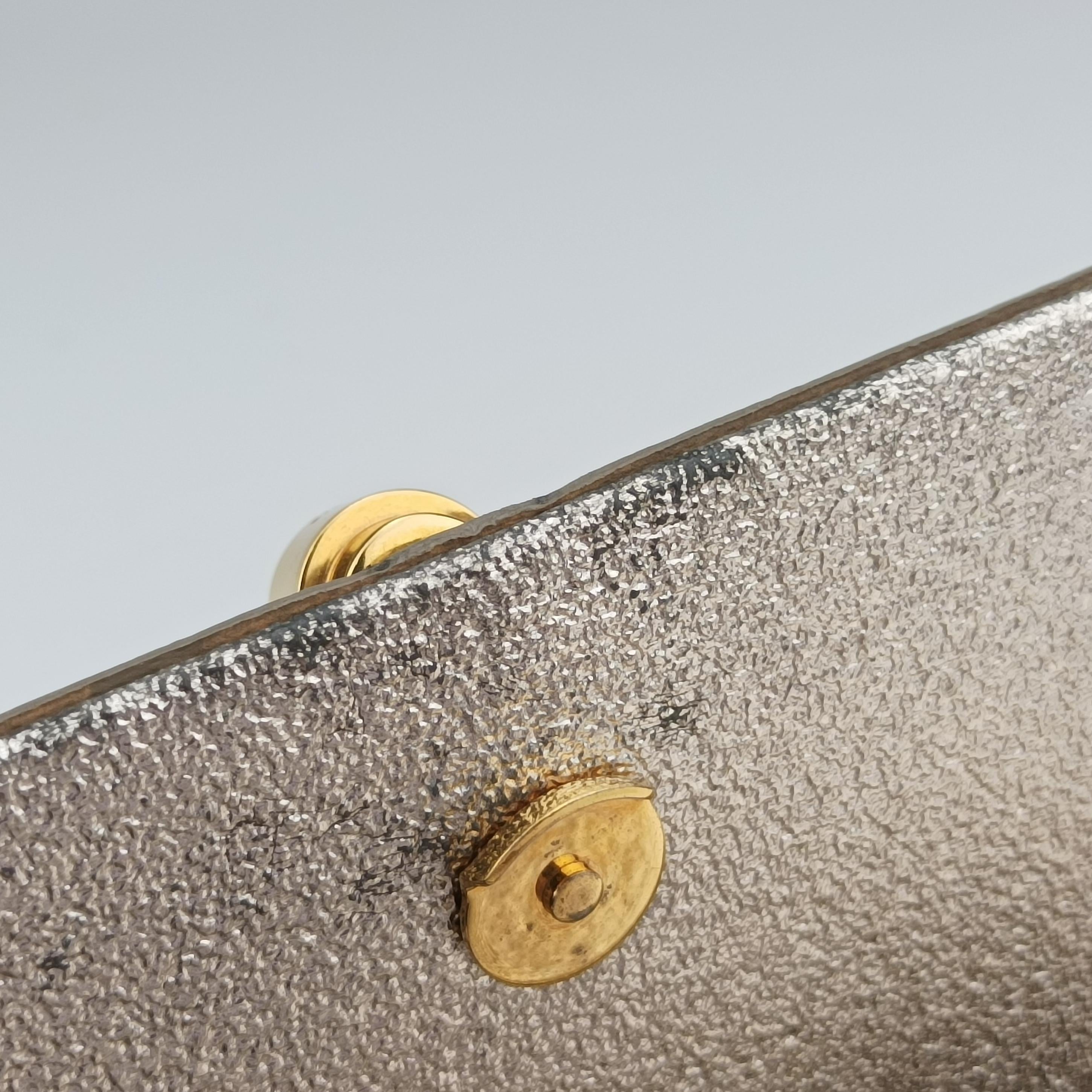 Secondhand Yves Saint Laurent KATE Silver Leather 452159 shoulderbag | stylenewstar