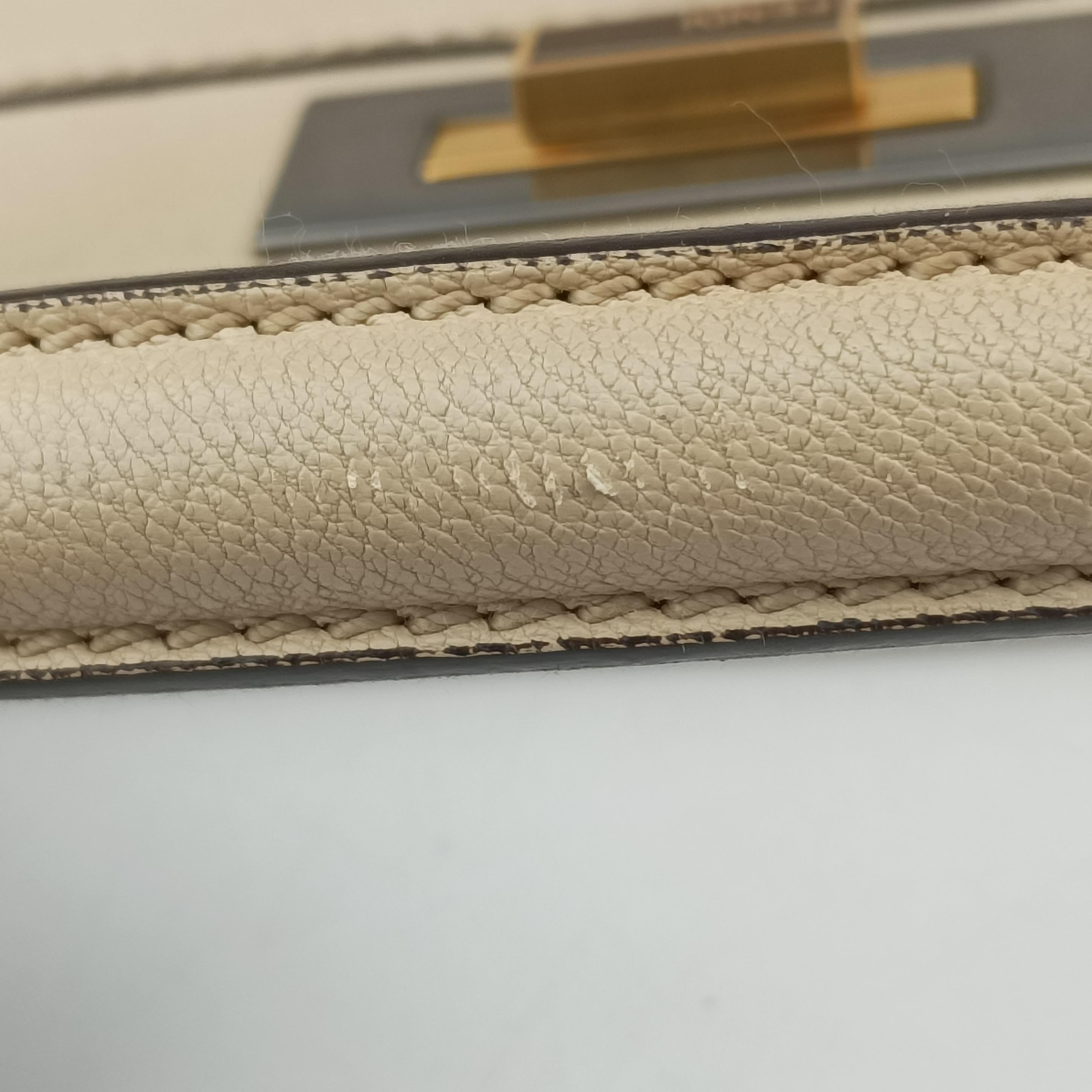 Pre-owned Fendi PEEKABOO Large Beige Leather 8BN210 shoulderbag | stylenewstar