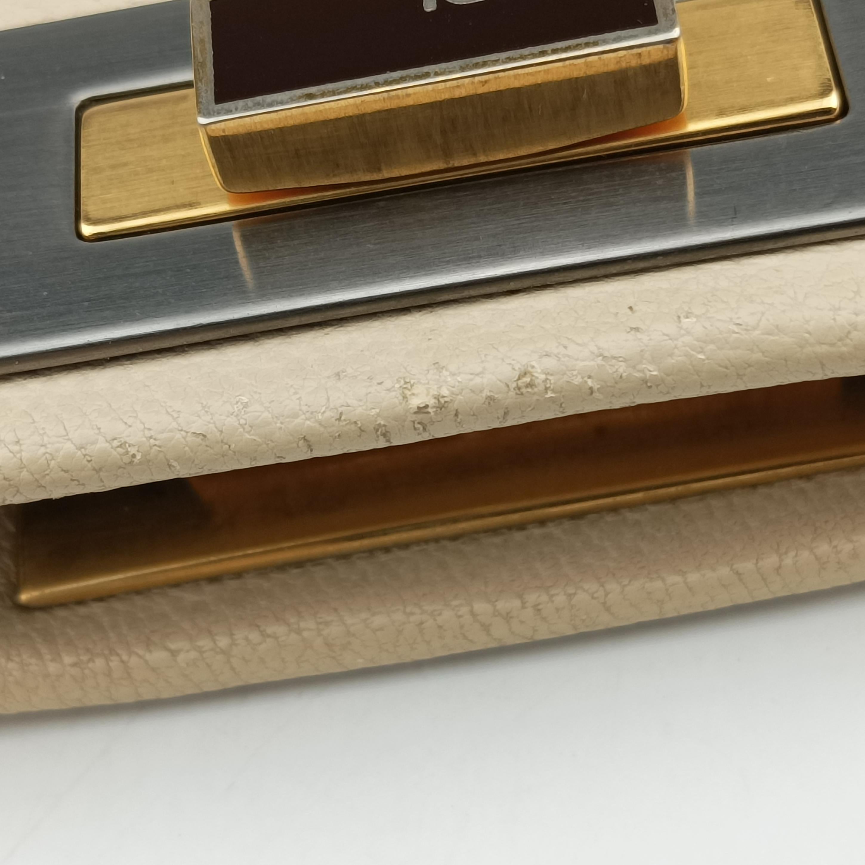 Pre-owned Fendi PEEKABOO Large Beige Leather 8BN210 shoulderbag | stylenewstar