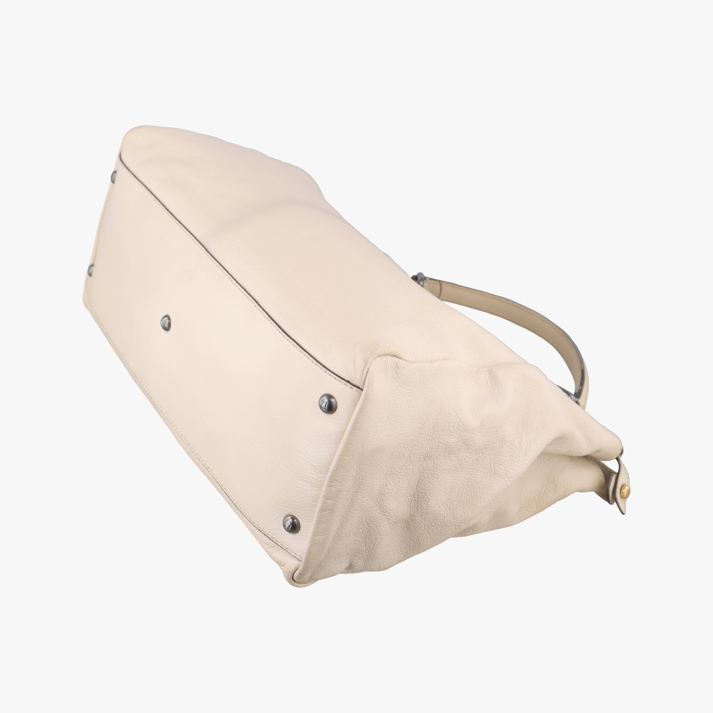Pre-owned Fendi PEEKABOO Large Beige Leather 8BN210 shoulderbag | stylenewstar