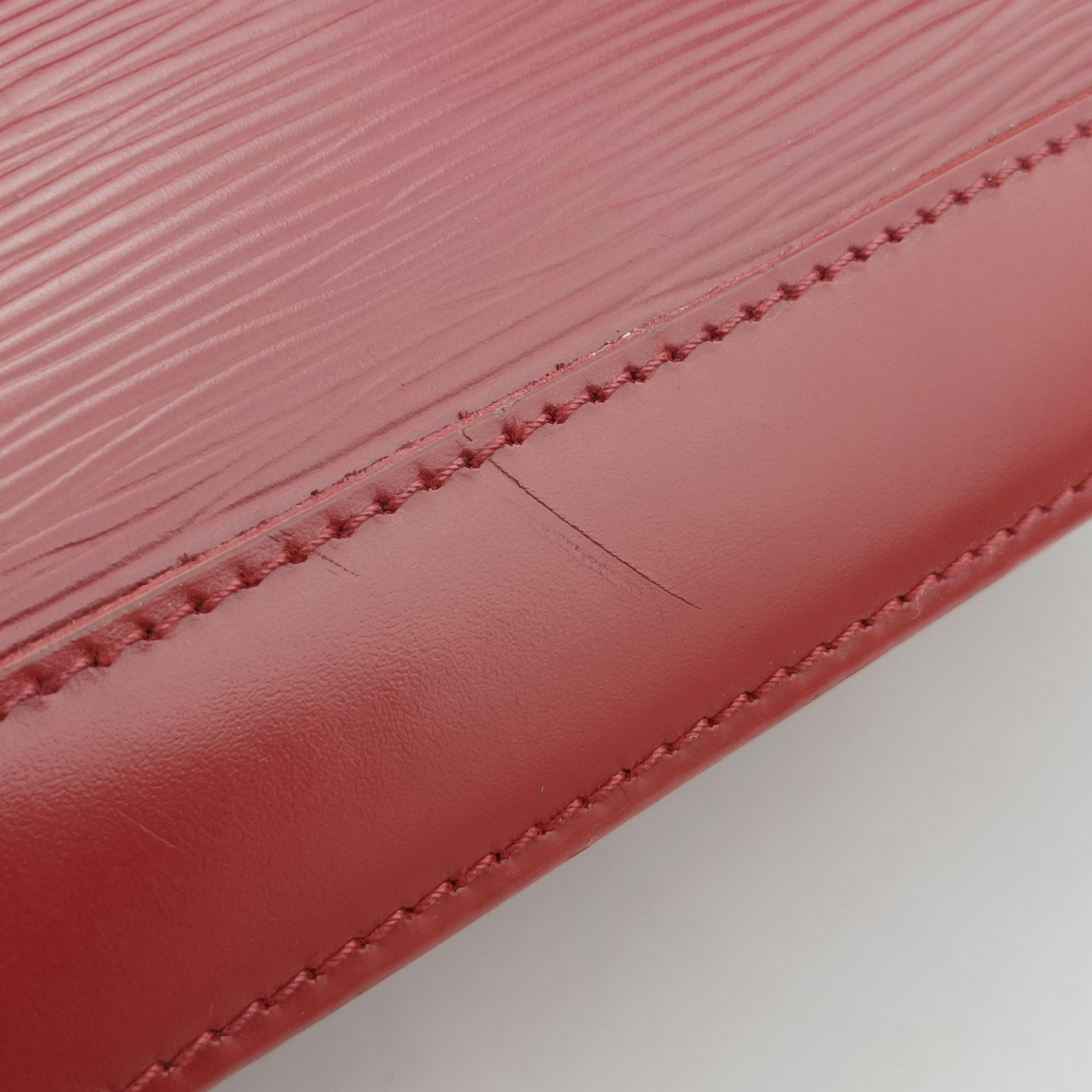 Pre-owned Louis Vuitton Bagatelle GM ruby Epi M4022M shoulderbag | stylenewstar