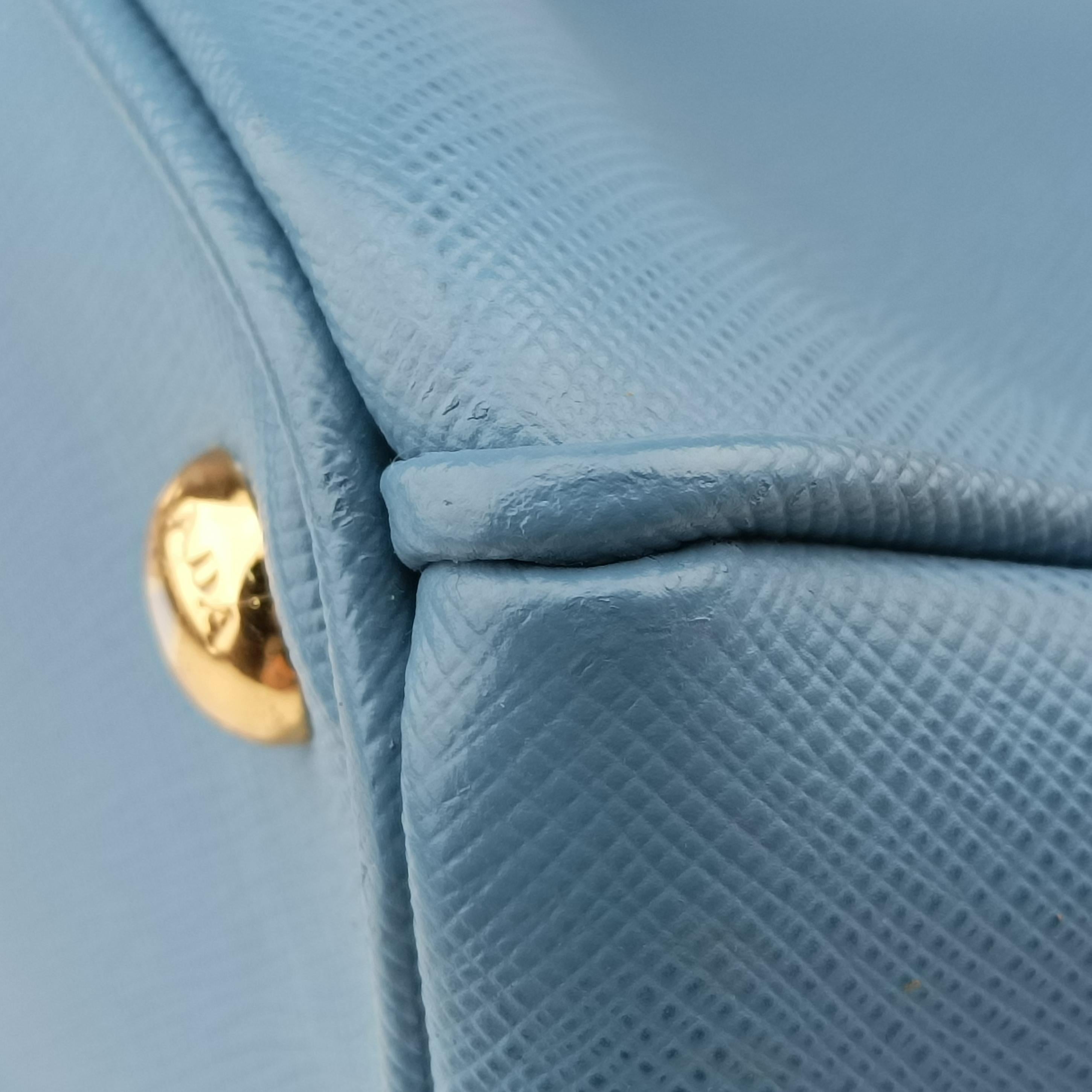Secondhand Prada Galleria Blue SAFFIANO Leather BN1786 handbag | stylenewstar
