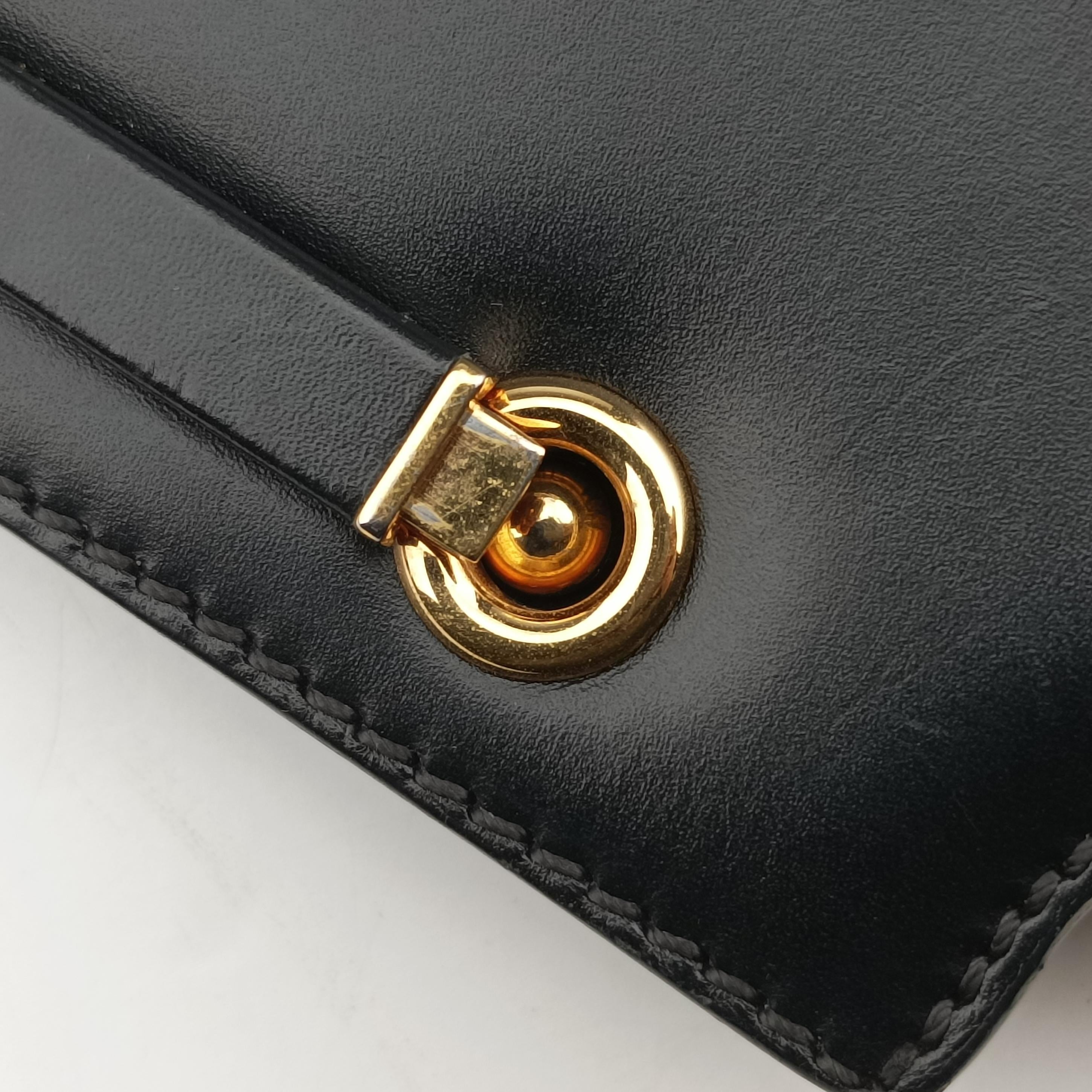 Pre-owned Fendi Touch Black Leather 8BT349 shoulderbag | stylenewstar