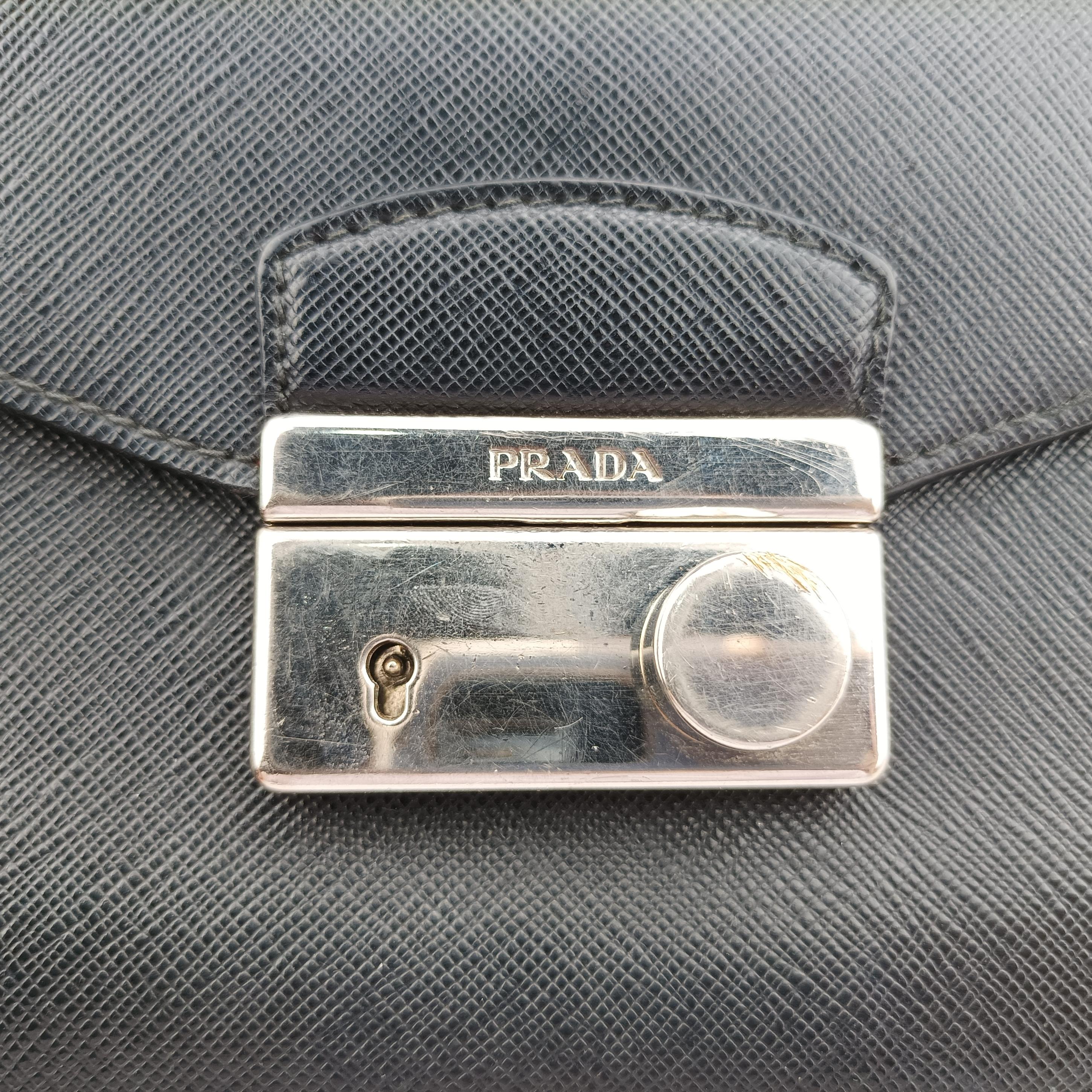 Secondhand Prada Sound Lock Black SAFFIANO Leather BN0924 shoulderbag | stylenewstar