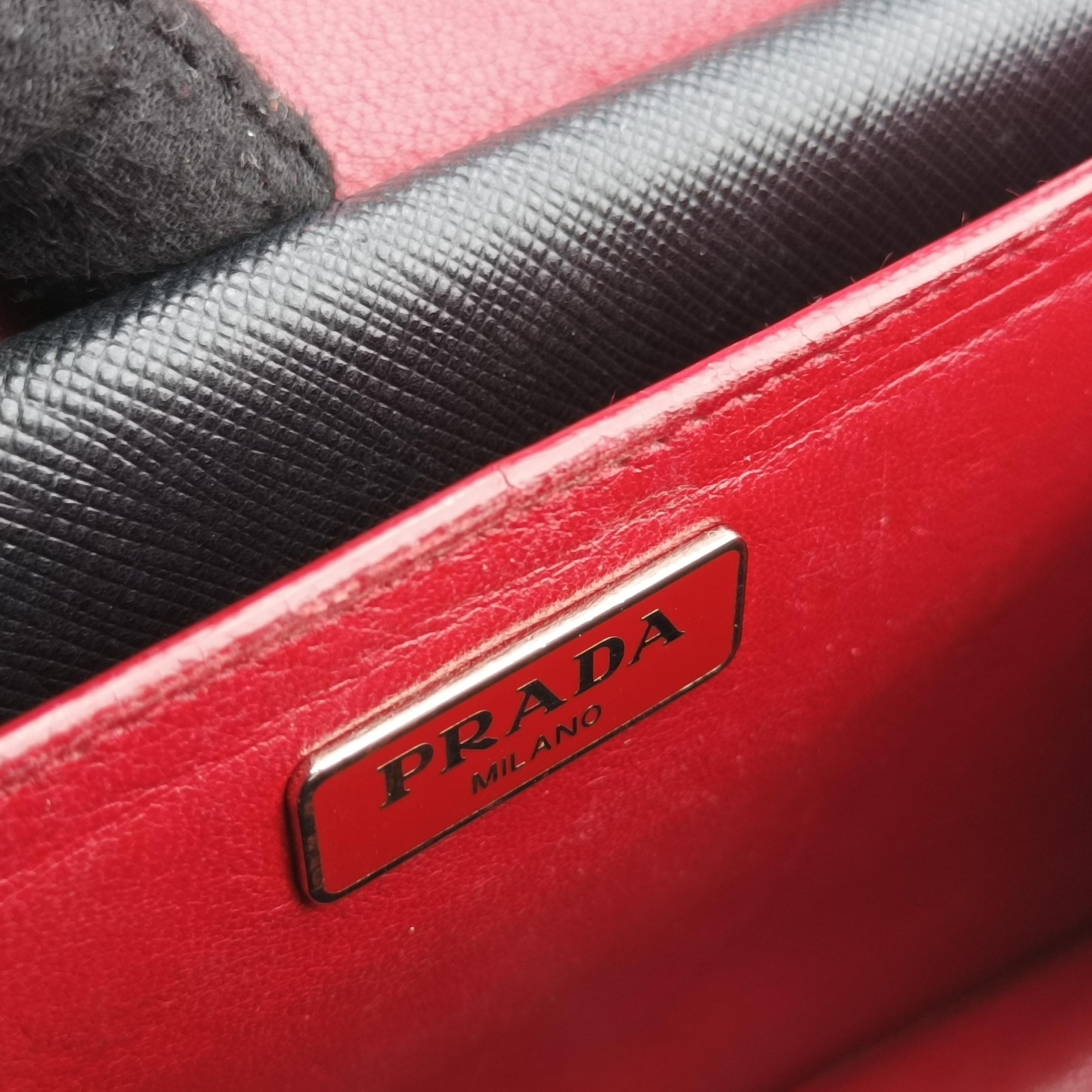 Secondhand Prada Sound Lock Black SAFFIANO Leather BN0924 shoulderbag | stylenewstar