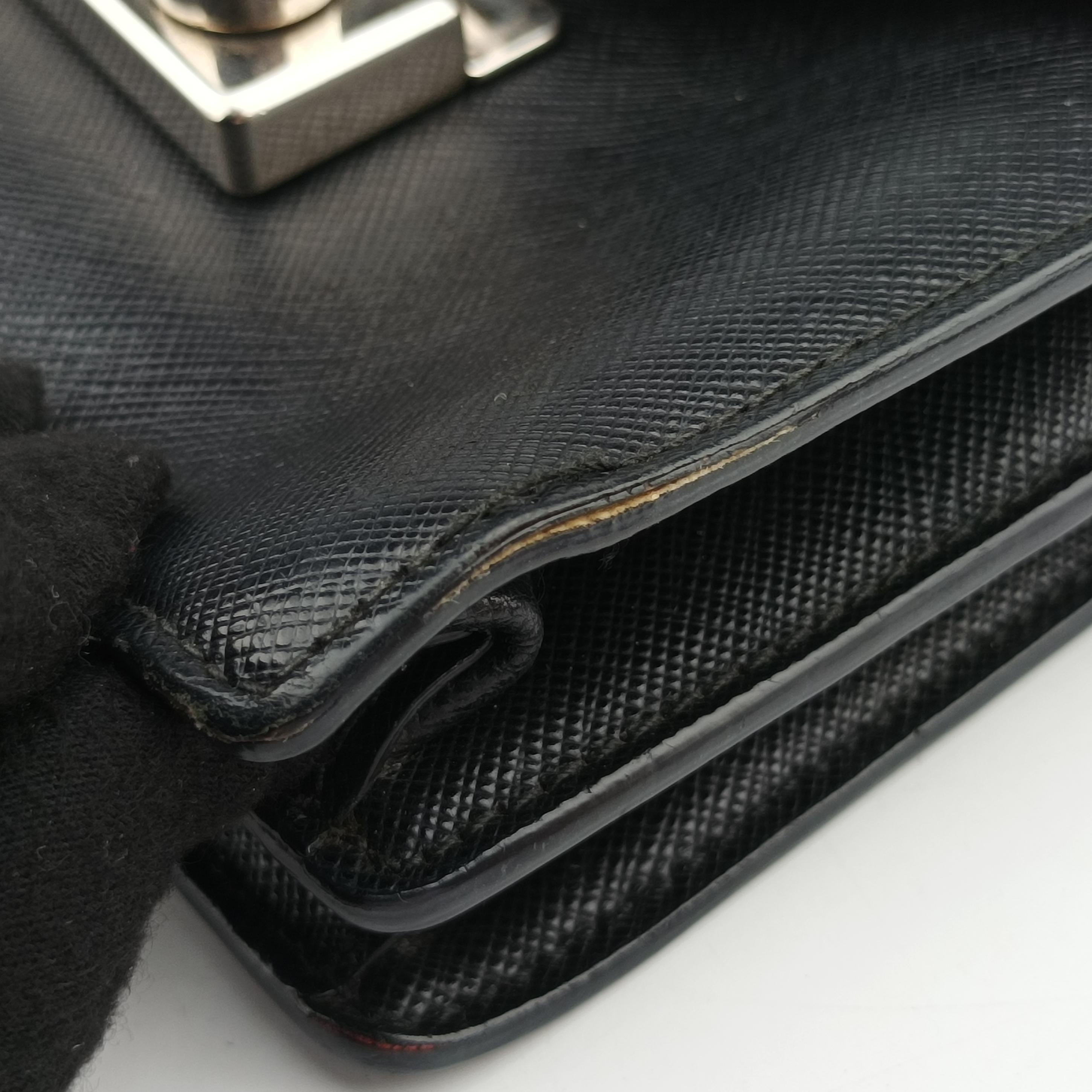 Secondhand Prada Sound Lock Black SAFFIANO Leather BN0924 shoulderbag | stylenewstar