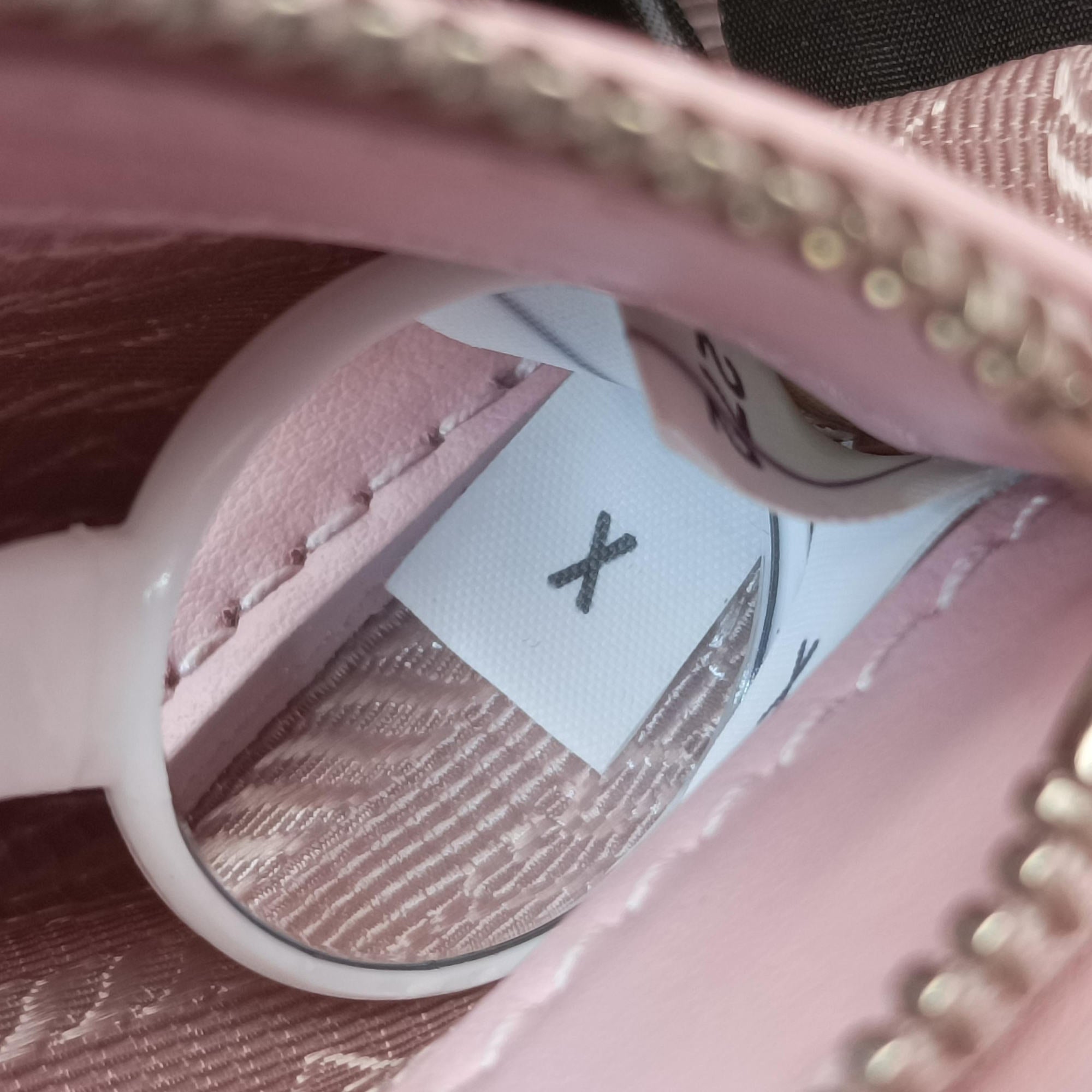 Pre-owned Prada Pocket Pink Nylon × Leather  shoulderbag | stylenewstar