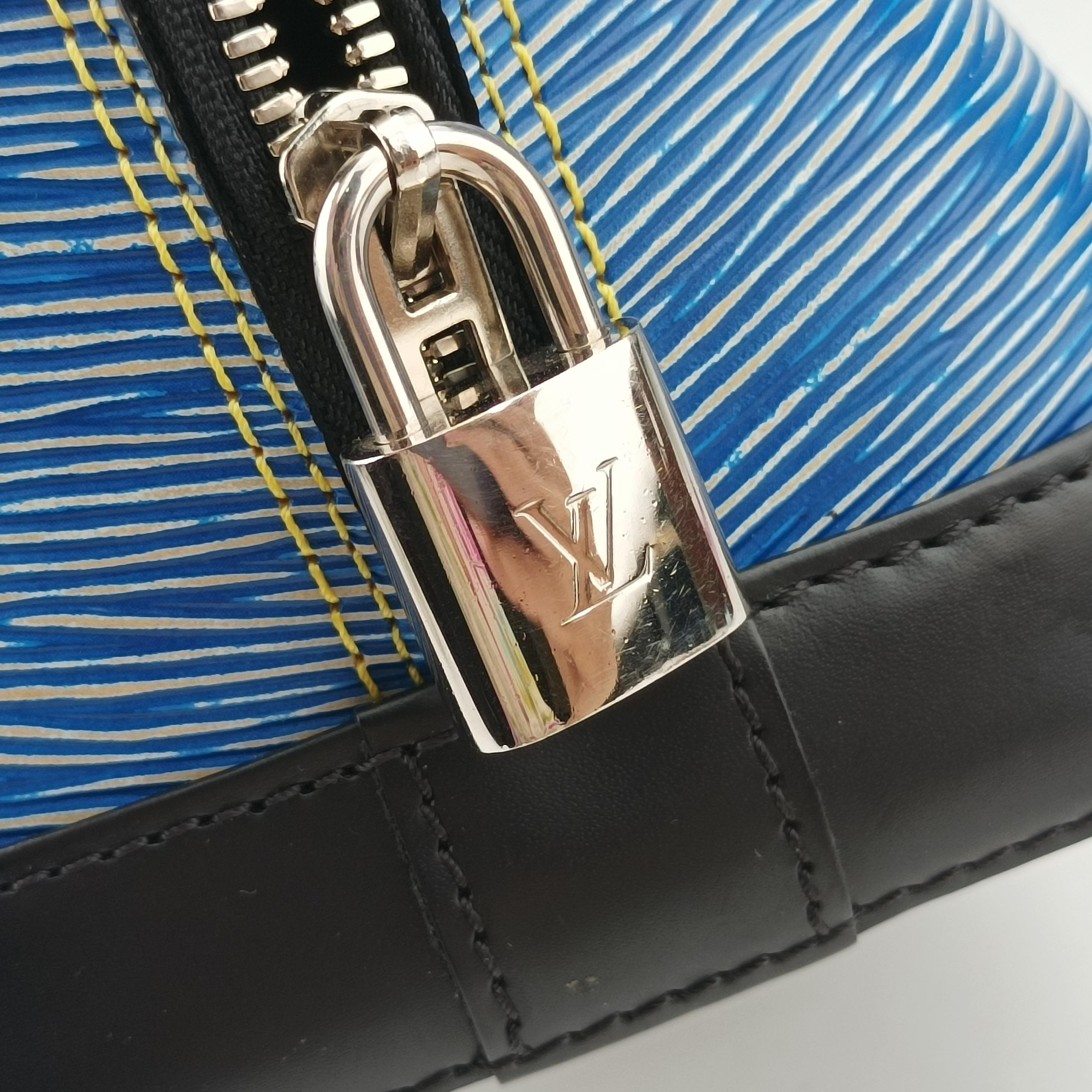 Secondhand Louis Vuitton Alma PM black×DENIM blue epi M51052 handbag | stylenewstar