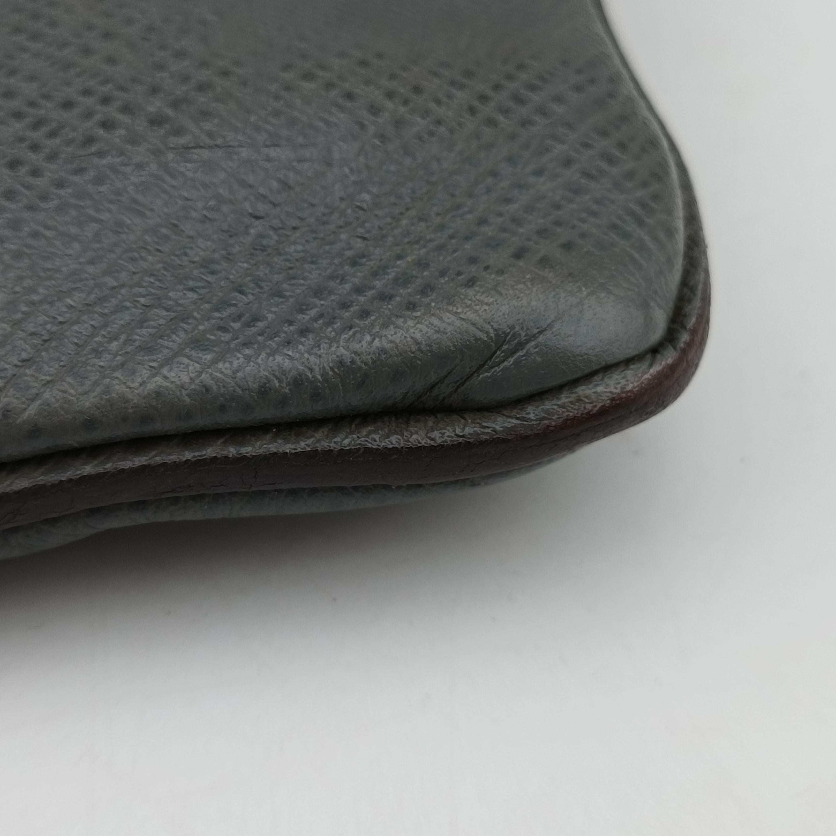 Pre-owned Louis Vuitton SASHA Grey TAIGA M32630 shoulderbag | stylenewstar