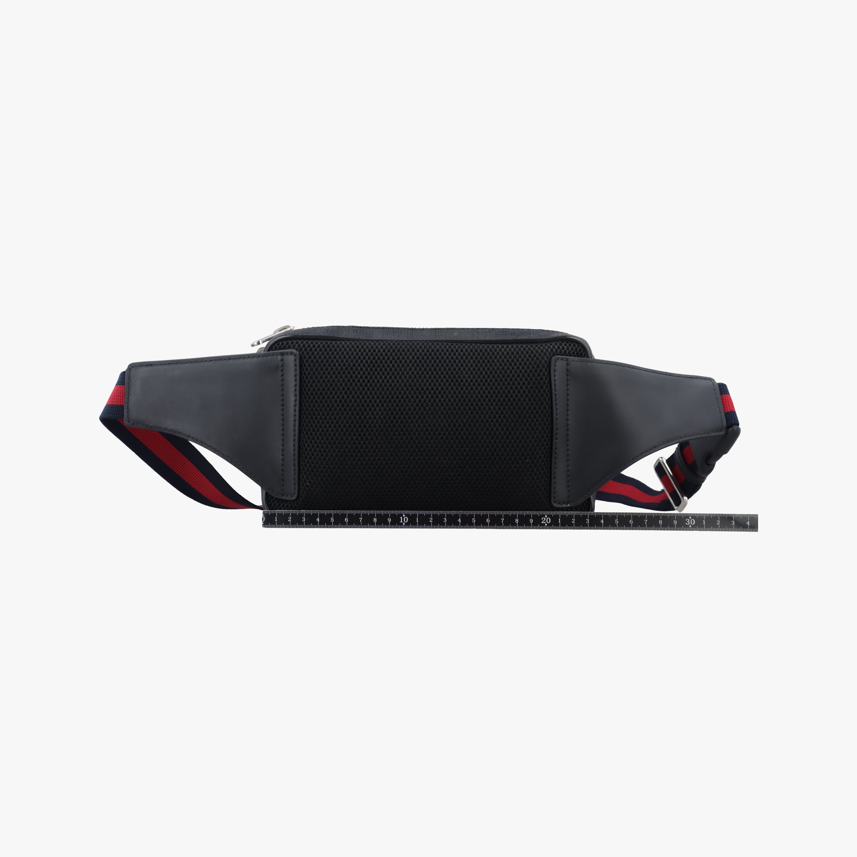 Pre-owned Gucci GG Supreme Night Courrier Black×Multicolour PVC coated canvas 474293 bum bag/waist bag | stylenewstar