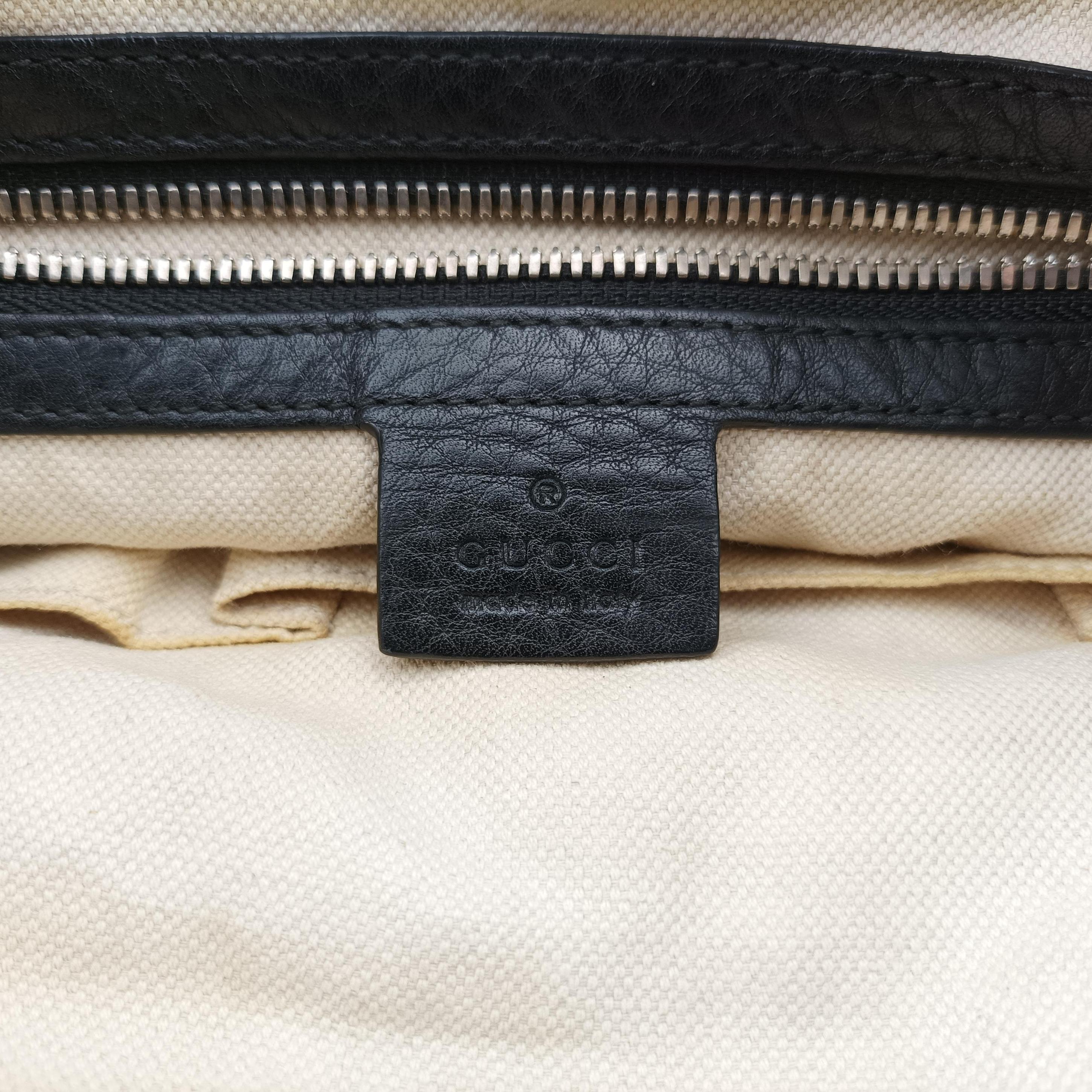 Pre-owned Gucci Interlocking G Logo Soho Messenger Black Leather 322059 shoulderbag | stylenewstar