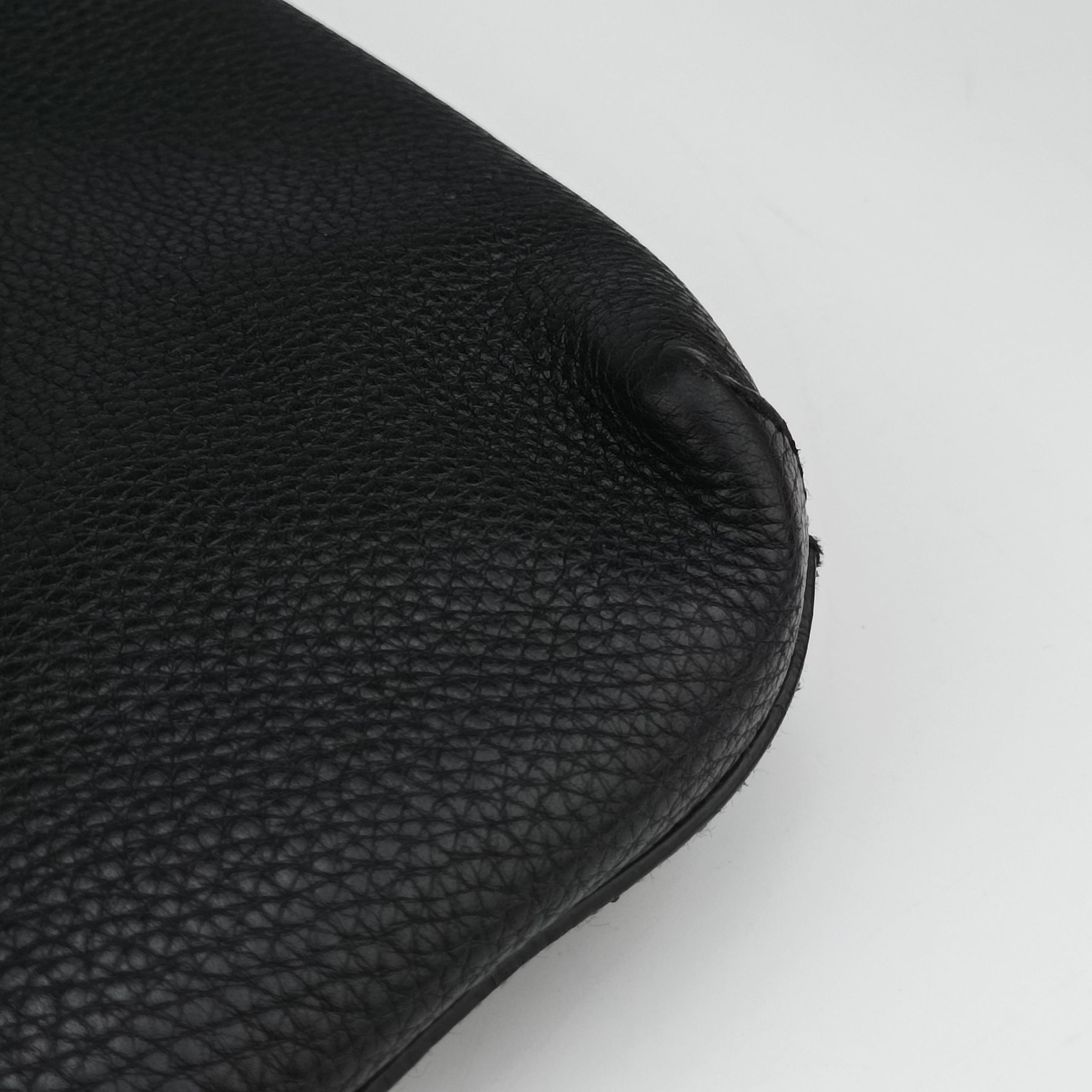 Pre-owned Gucci Interlocking G Logo Soho Messenger Black Leather 322059 shoulderbag | stylenewstar