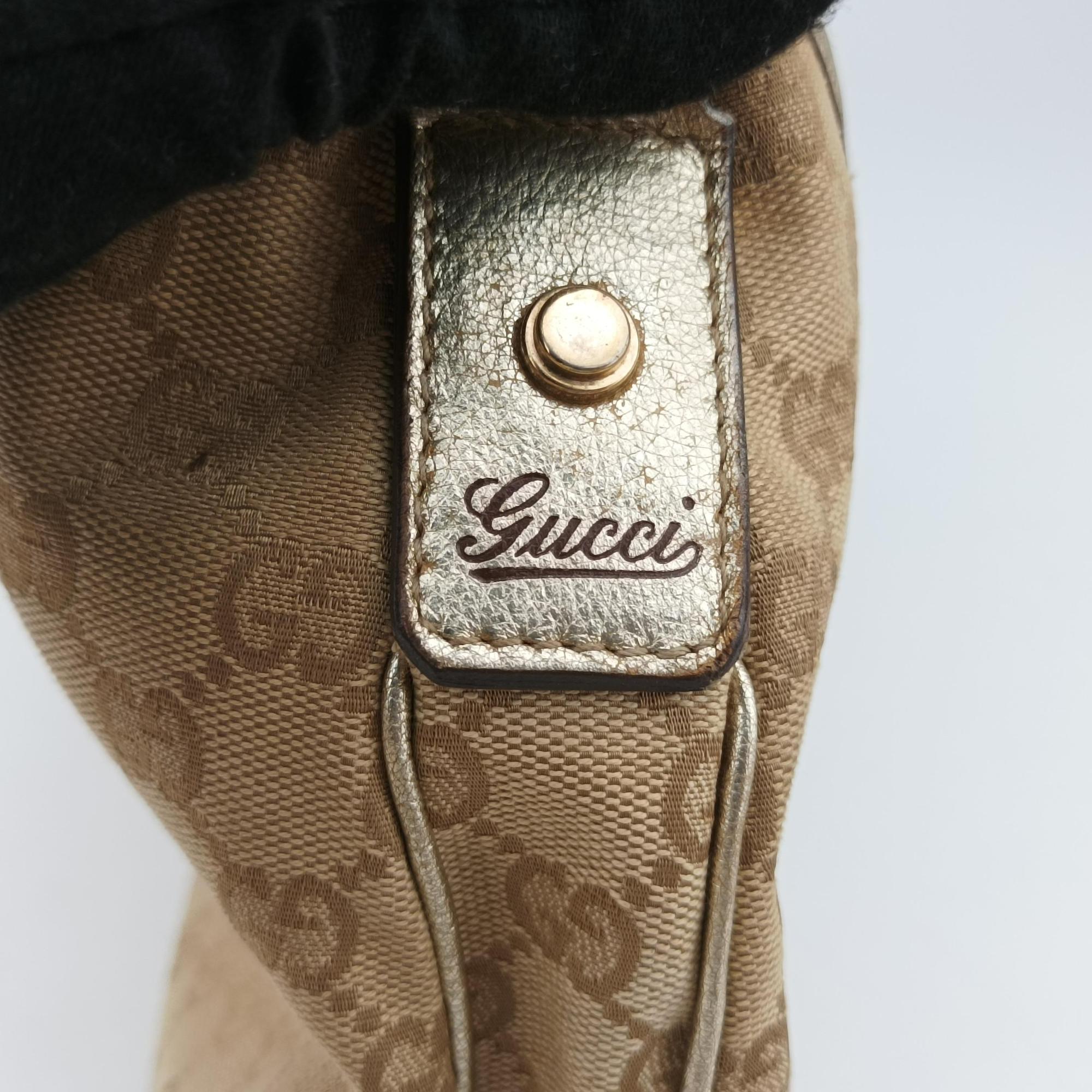 Vintage Gucci GG Abbey Beige×golden GG Canvas×Leather 130738 shoulderbag | stylenewstar