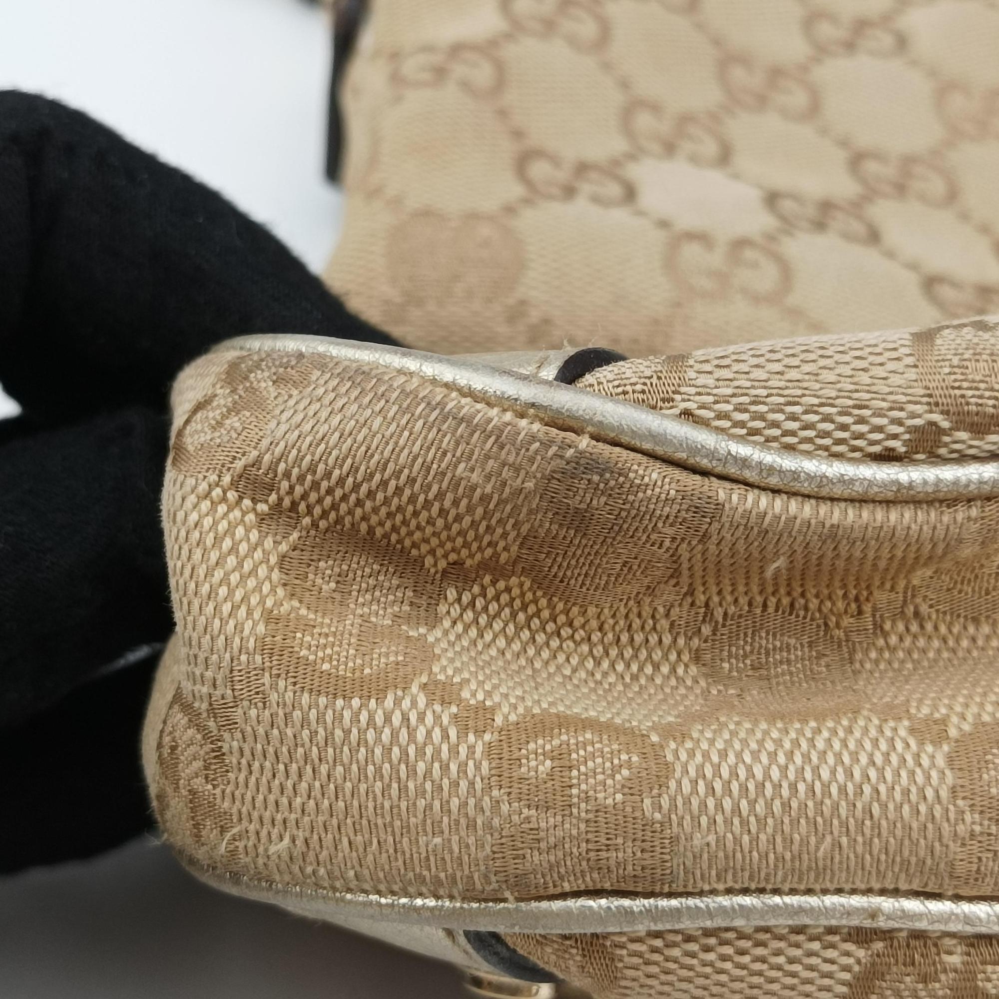 Vintage Gucci GG Abbey Beige×golden GG Canvas×Leather 130738 shoulderbag | stylenewstar