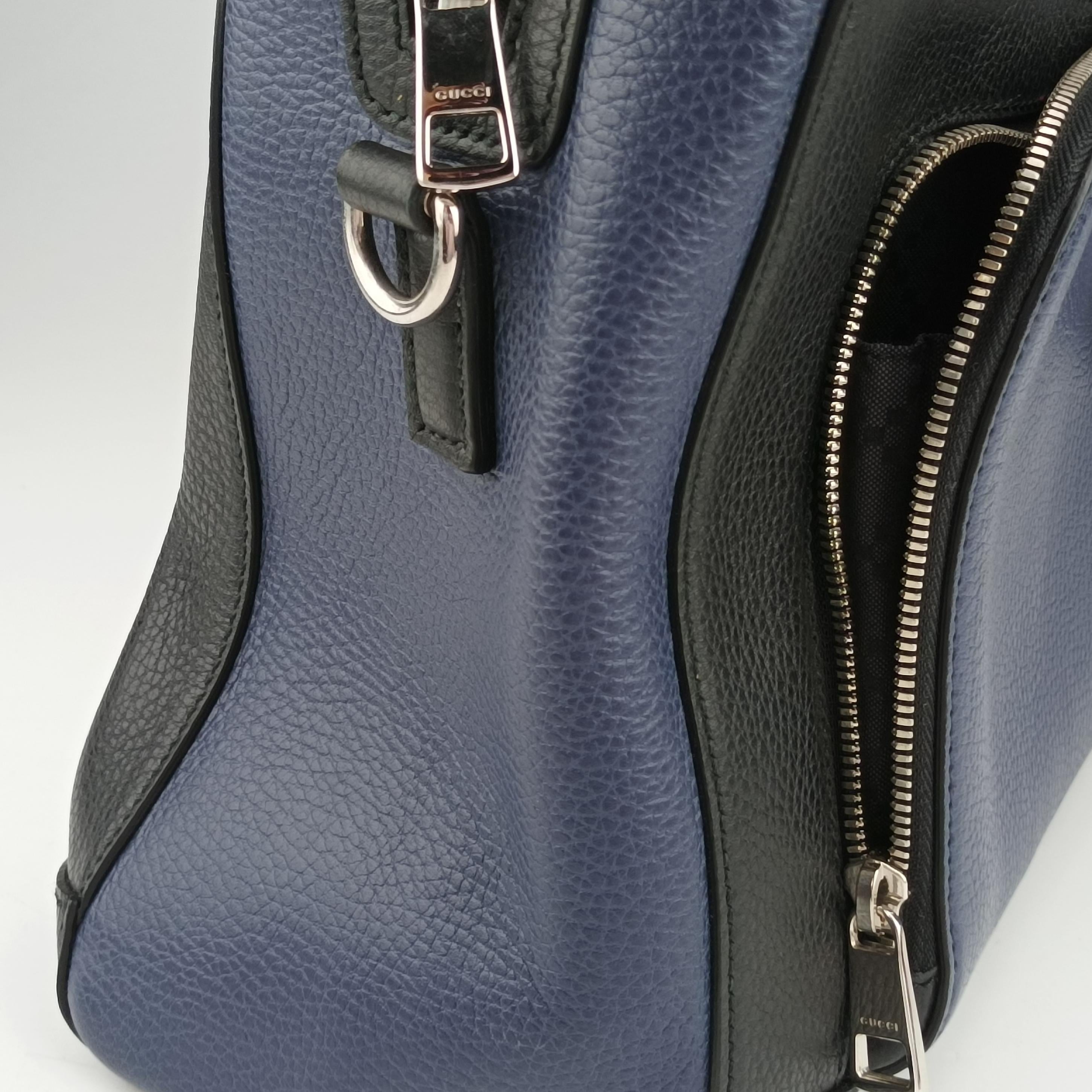 Pre-owned Gucci Cosmopolis Black×blue Leather 411872 handbag | stylenewstar
