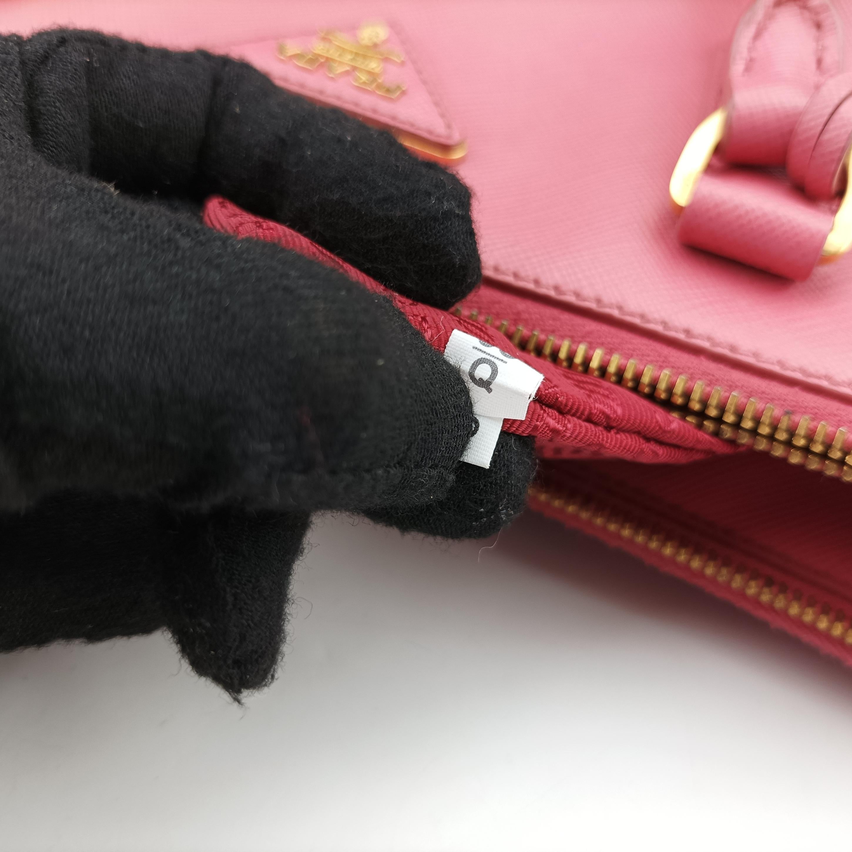 Pre-owned Prada Galleria Rose SAFFIANO Leather BN1874 shoulderbag | stylenewstar