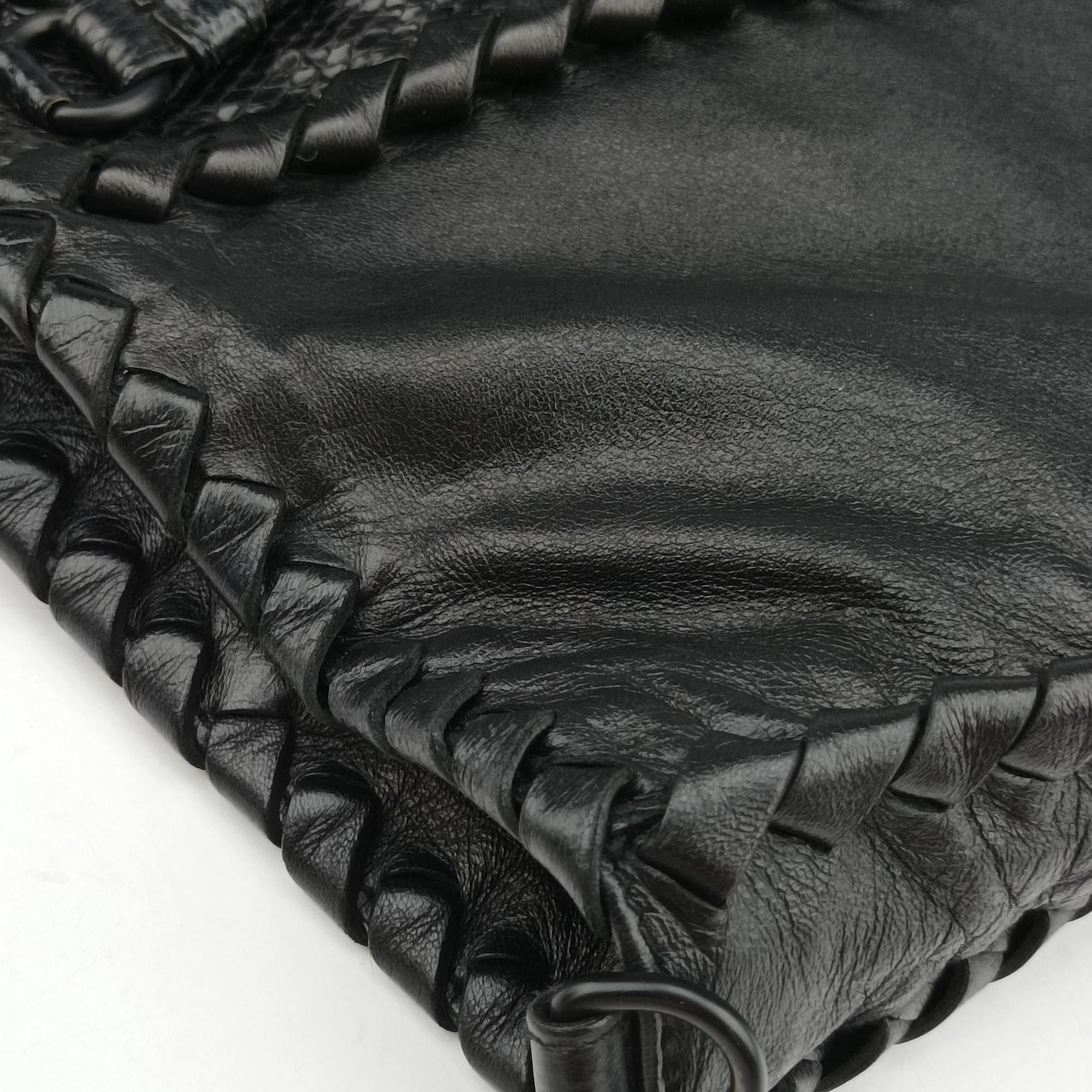 Pre-owned Bottega Veneta Intrecciato Black lambskin  shoulderbag | stylenewstar