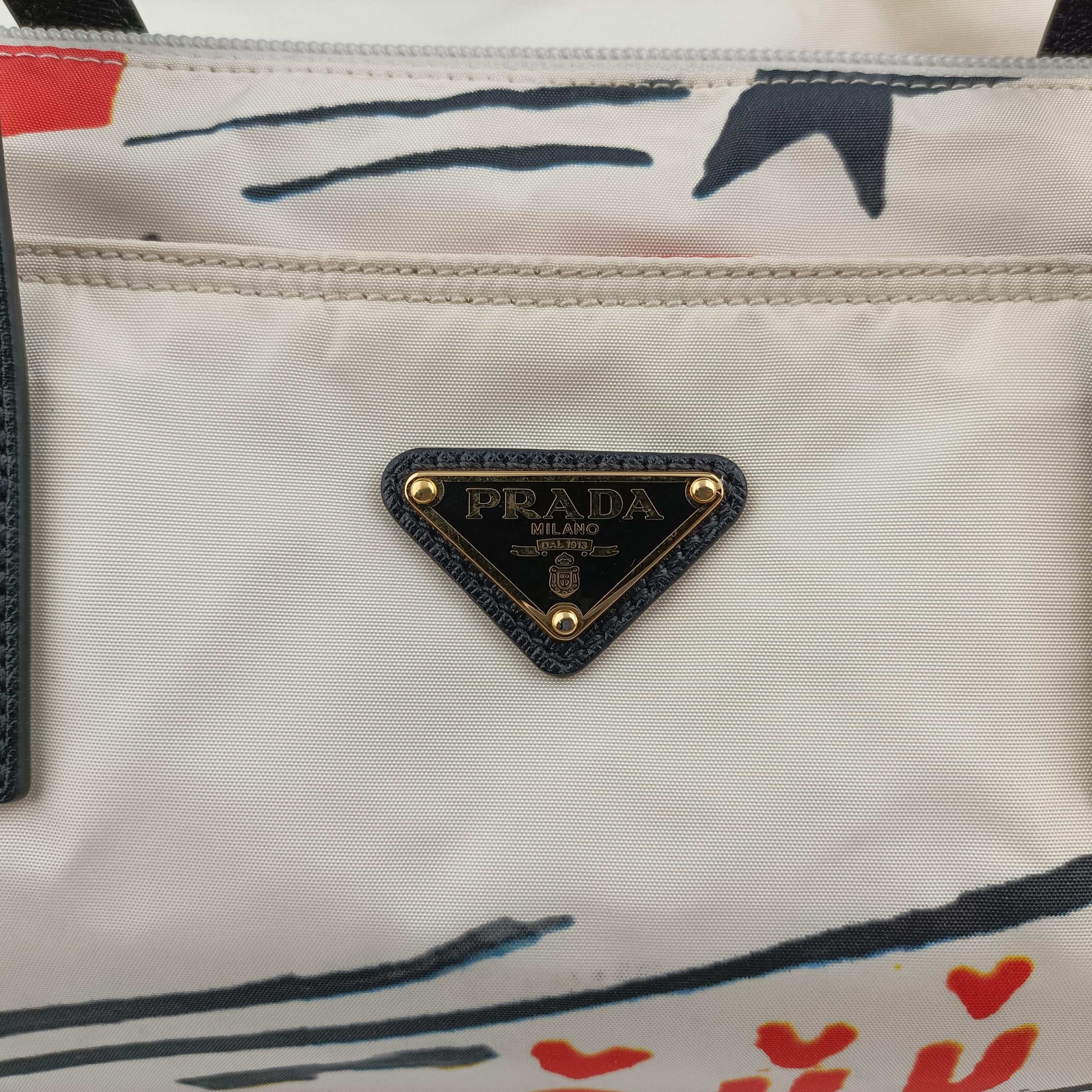 Pre-owned Prada Tessuto Stampato White x Black x Orange nylon  shoulderbag | stylenewstar