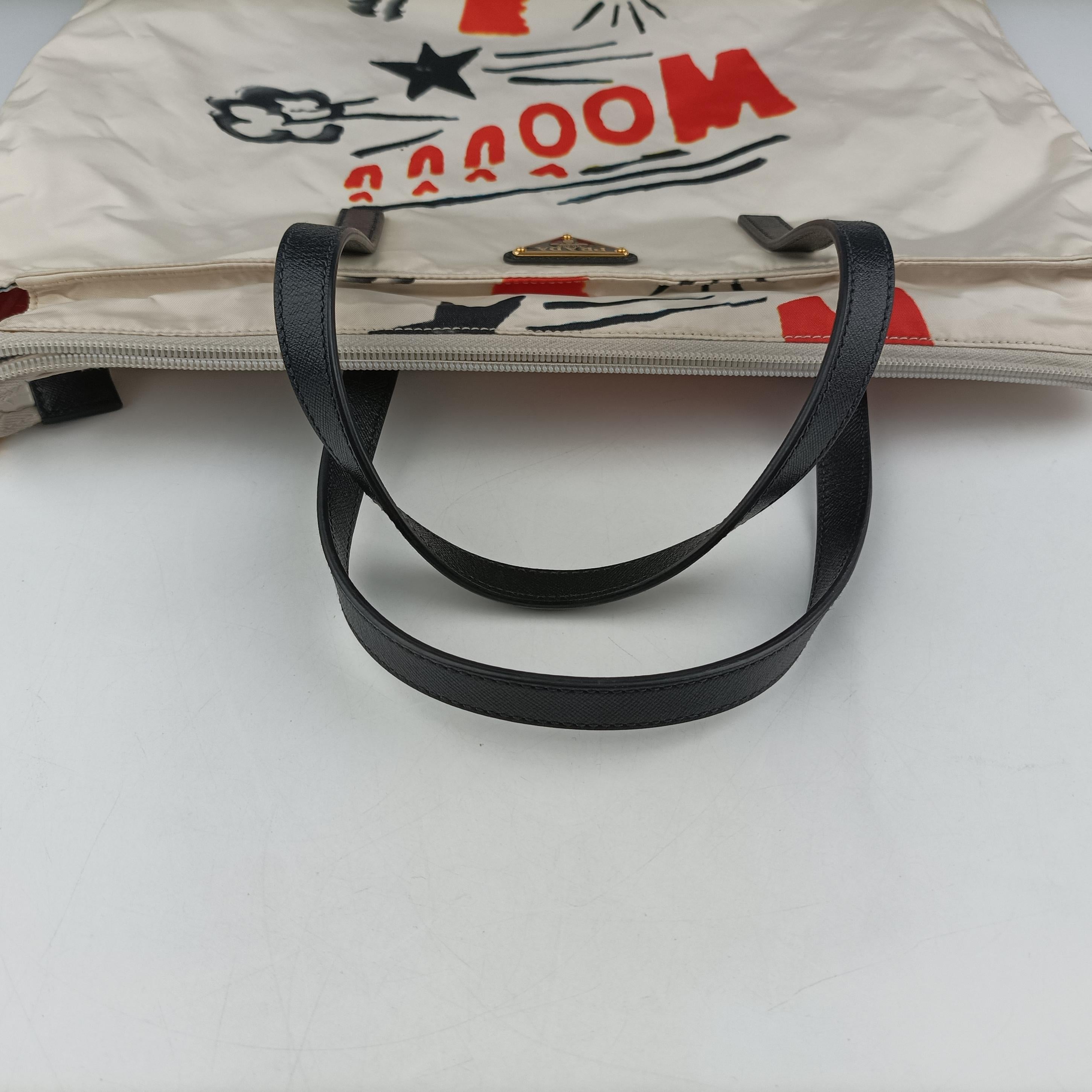 Pre-owned Prada Tessuto Stampato White x Black x Orange nylon  shoulderbag | stylenewstar
